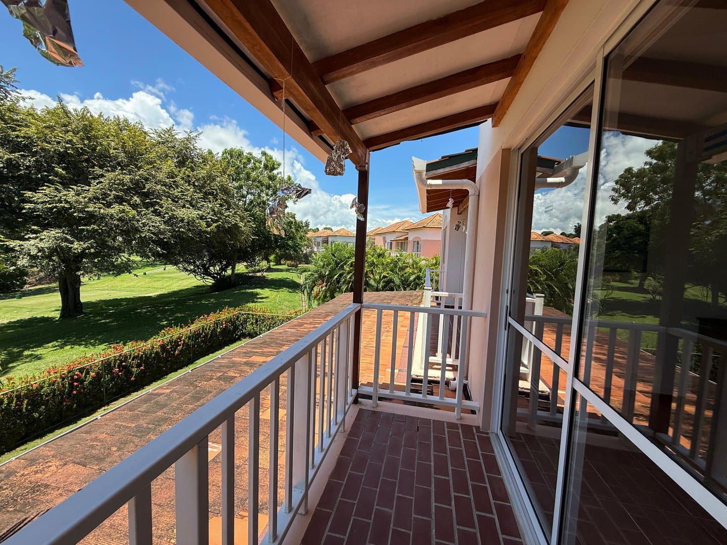 Coastal Luxury: 3-Bedroom Townhouse with Golf & Beach Access R-0015 - Image 51