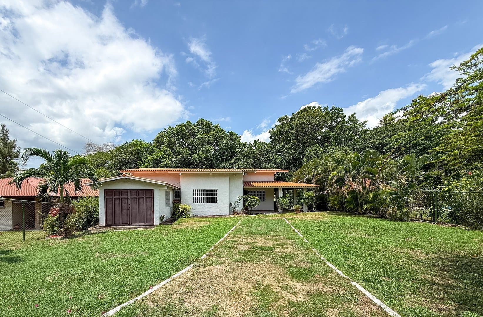 3-Bedroom House in Peaceful Gated Community in Las Lajas Near Coronado R-0283