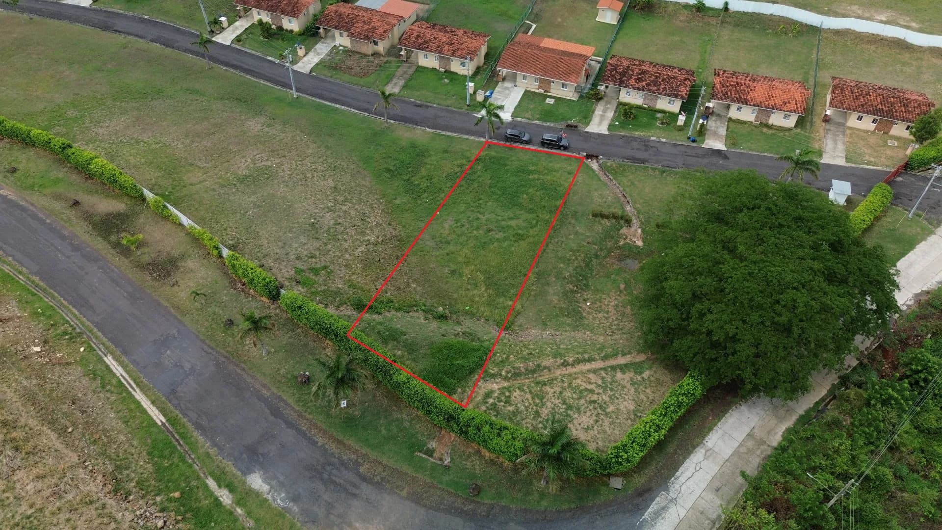 Great opportunity –lot for sale in a gated community in Chame P-0011 - Image 2