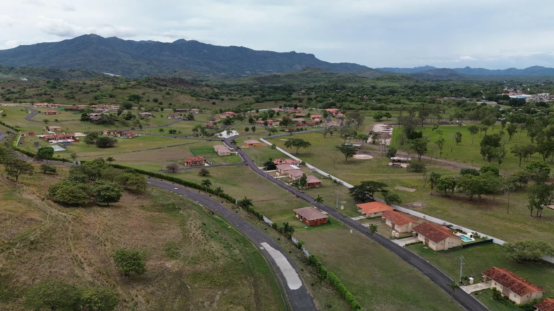 Great opportunity –lot for sale in a gated community in Chame P-0011 - Image 24
