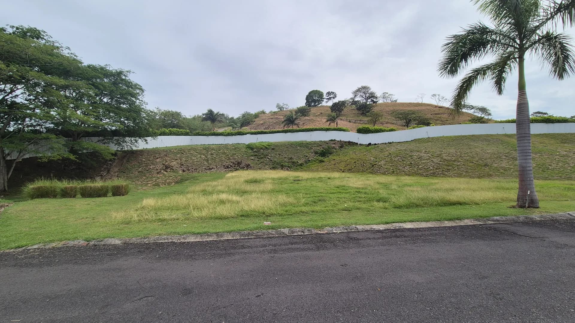 Great opportunity –lot for sale in a gated community in Chame P-0011 - Image 8