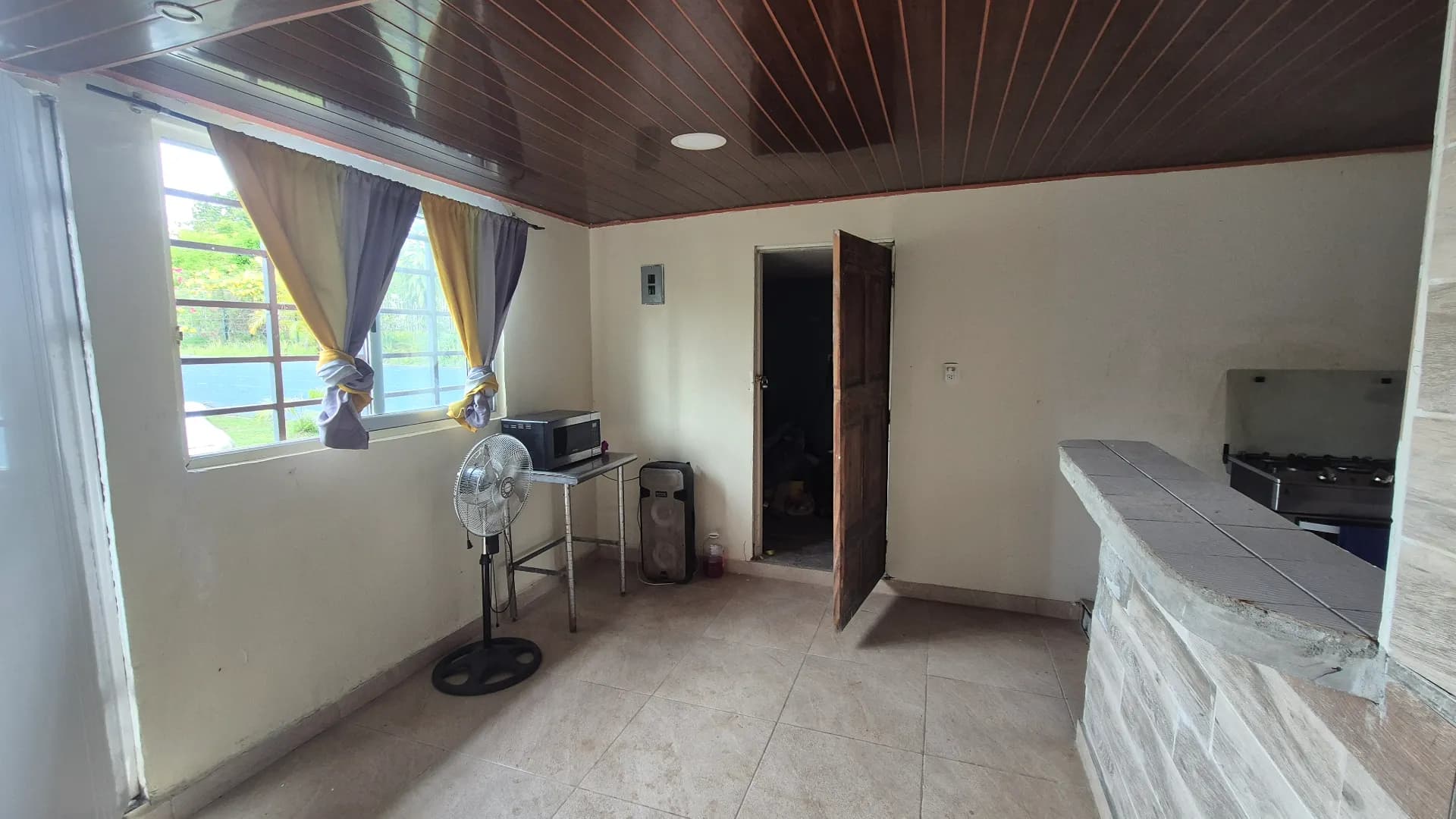 Income Property Near San Carlos – Investment Opportunity P-0032 - Image 9