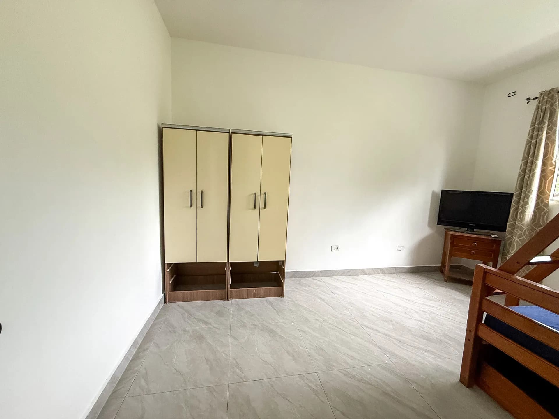 Beautifully Renovated 3-bedroom Home with an Open-Concept Living Area and a Private Pool, Coronado (Panamá) – R-0045 - Image 19