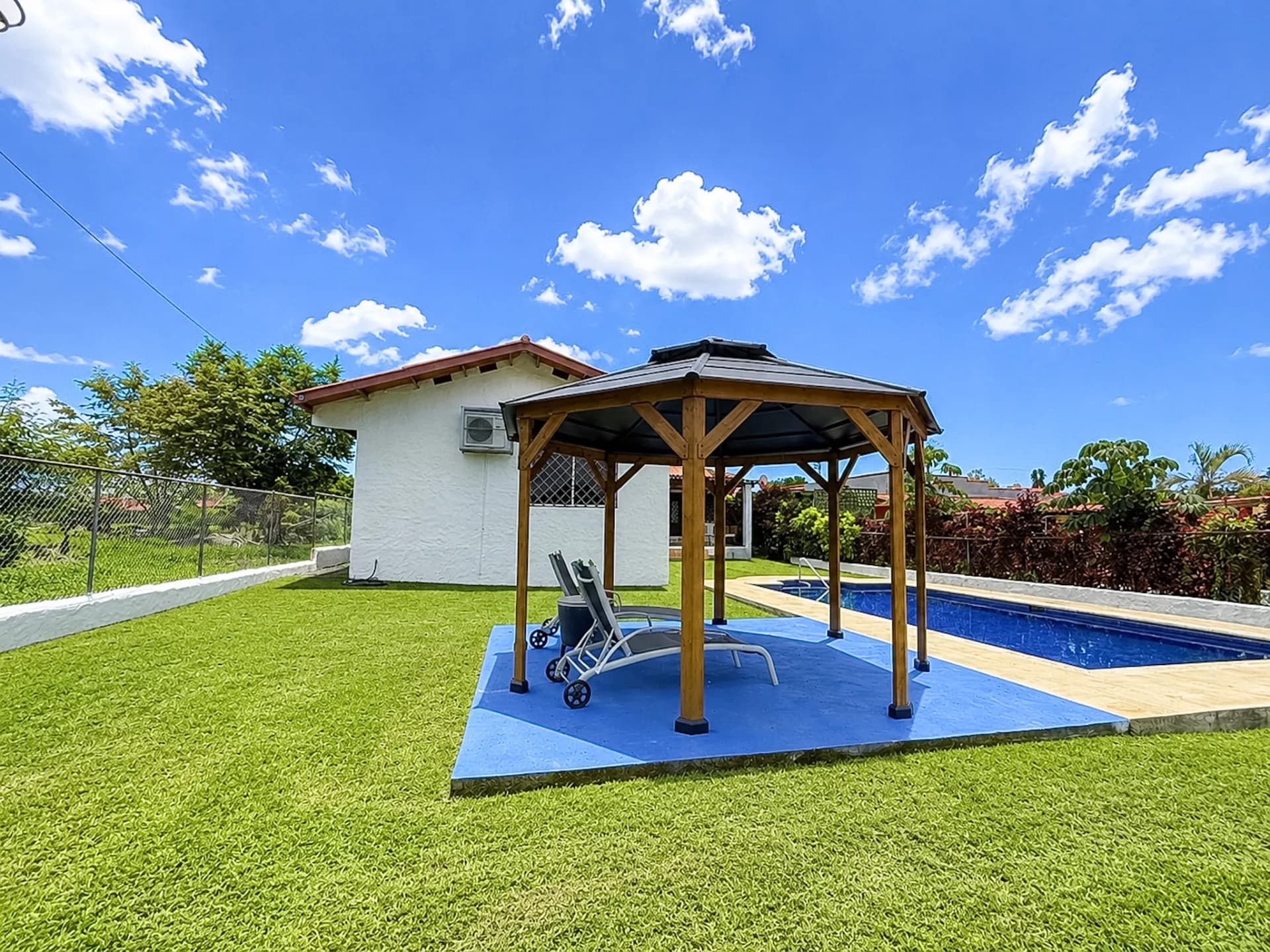 Beautifully Renovated 3-bedroom Home with an Open-Concept Living Area and a Private Pool, Coronado (Panamá) – R-0045 - Image 27