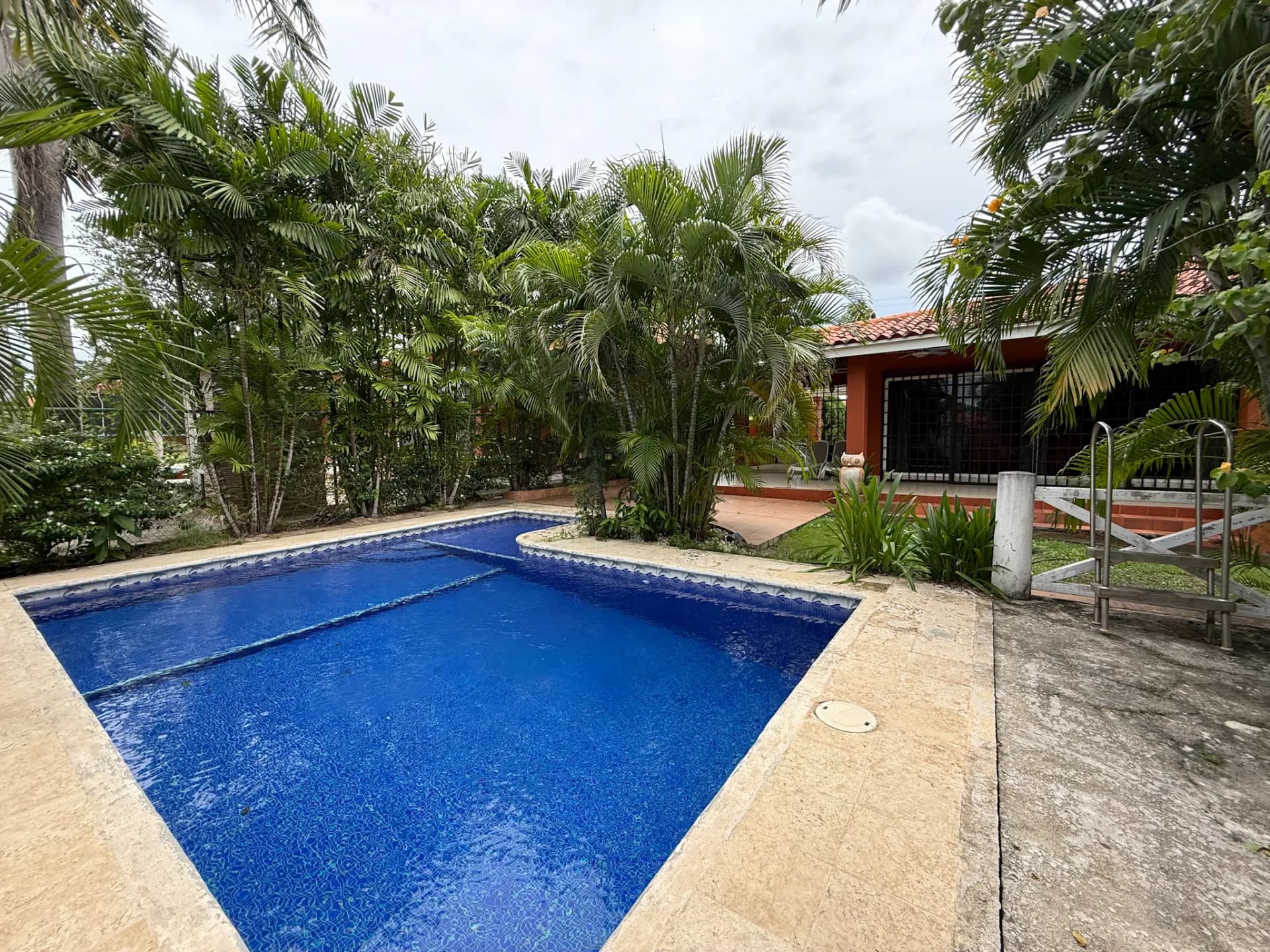 Spacious 3-Bedroom Home with Pool and Lush Yard Chame, Panama R-0113 - Image 1