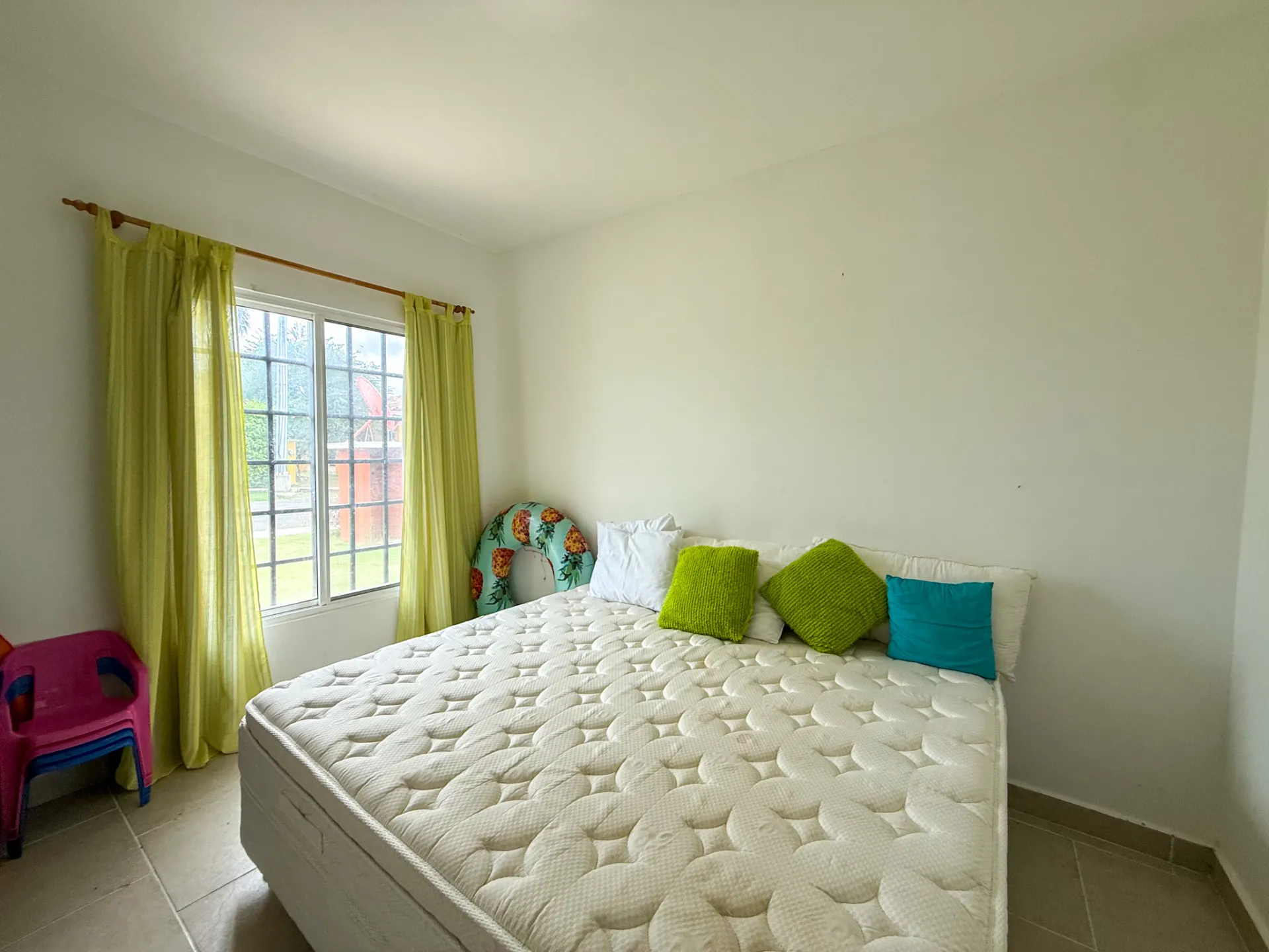 Spacious 3-Bedroom Home with Pool and Lush Yard Chame, Panama R-0113 - Image 9