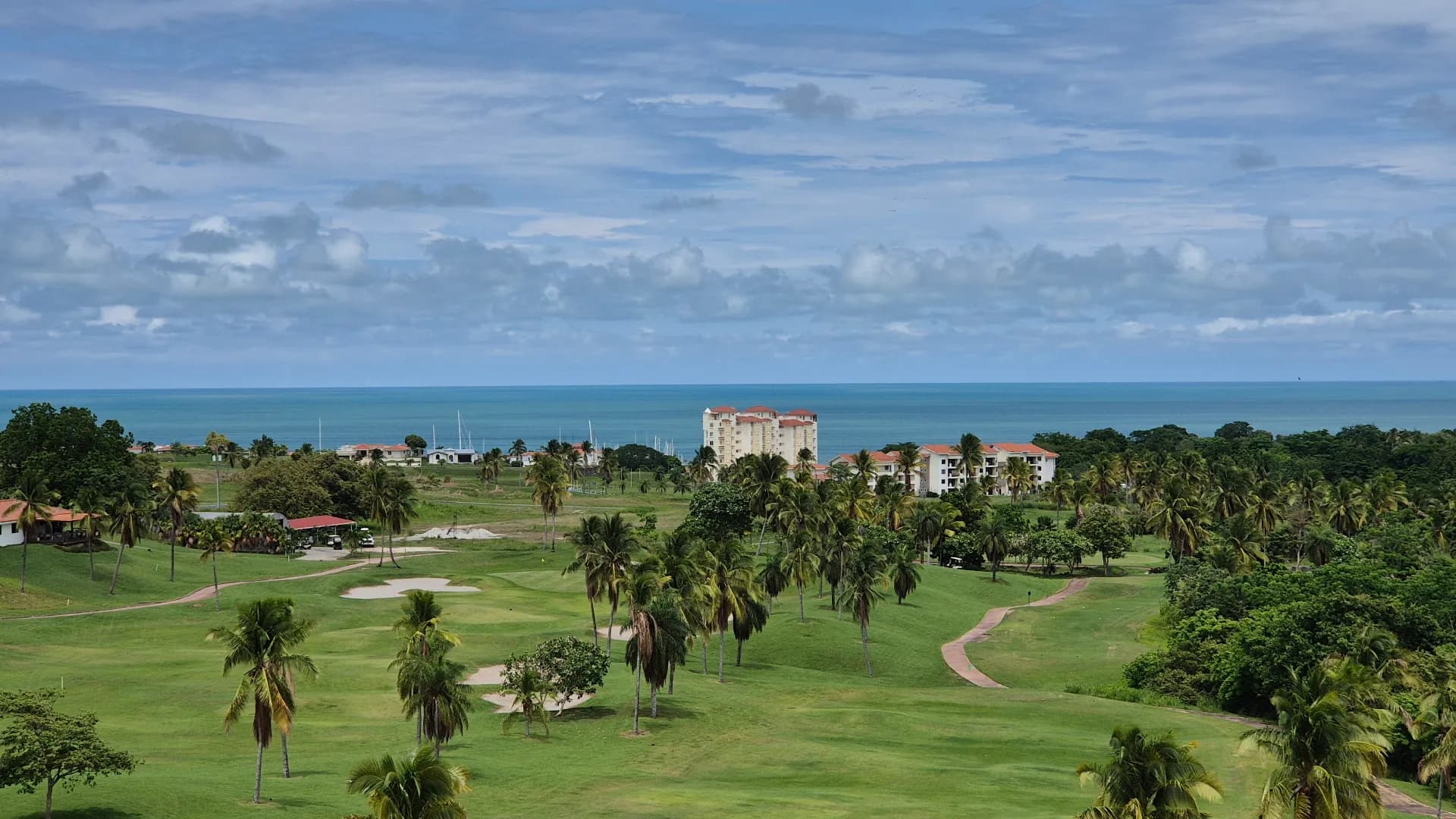 Priced to sell – Like New 3-Bedroom Oceanview Apartment in Prestigious Gated Community – San Carlos. P-0337 - Image 23
