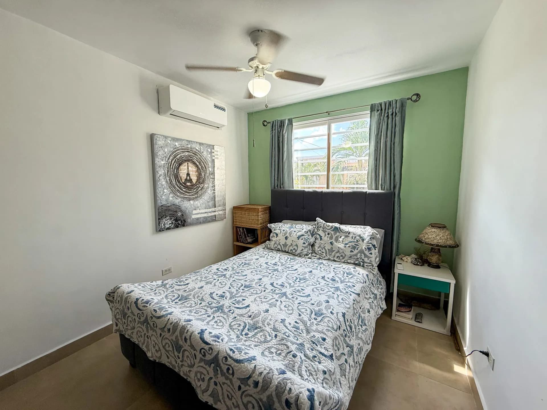 Move-In Ready 3-Bedroom Home Close to the Beach, Coronado R-0119 - Image 17