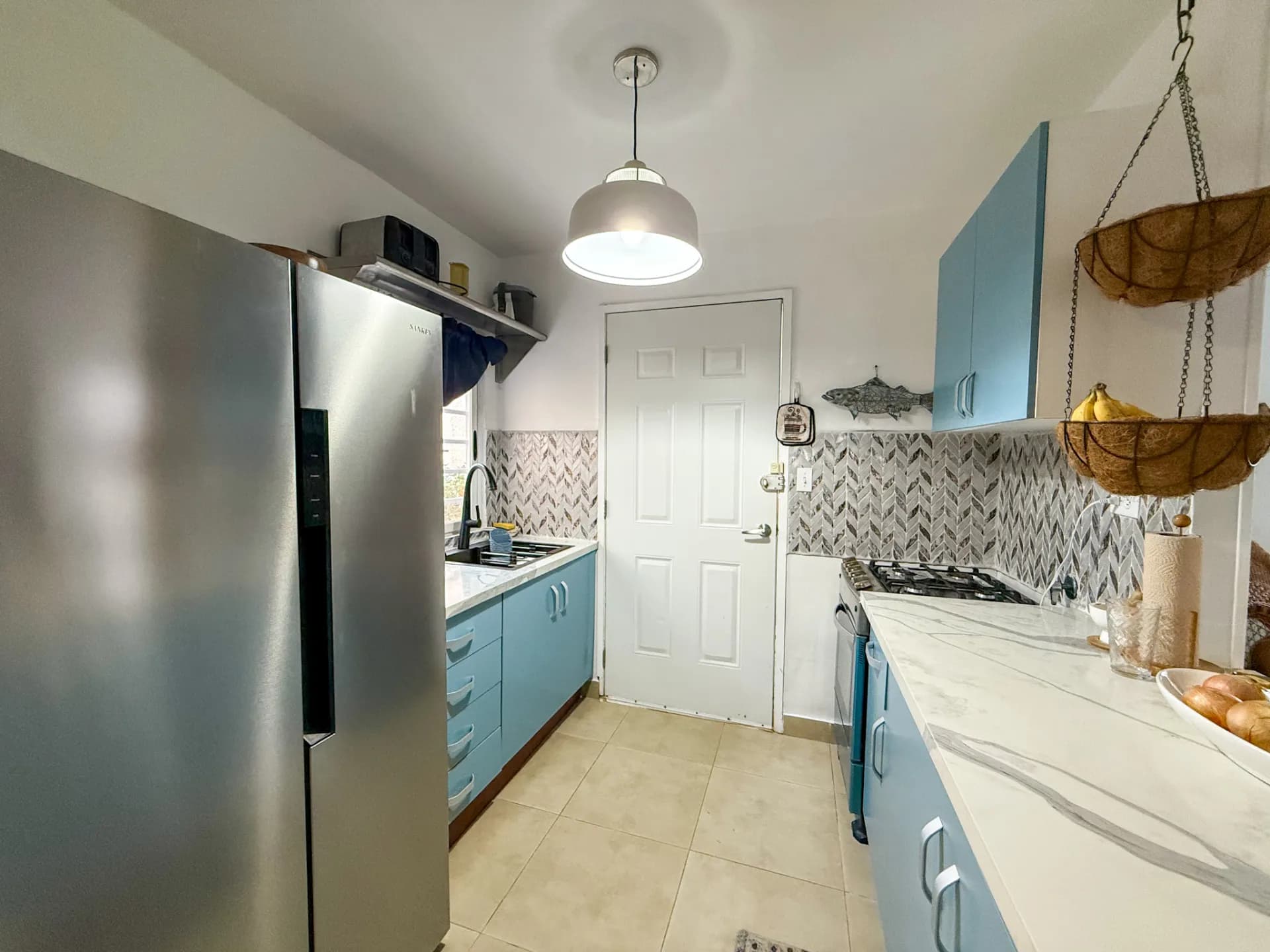 Move-In Ready 3-Bedroom Home Close to the Beach, Coronado R-0119 - Image 6