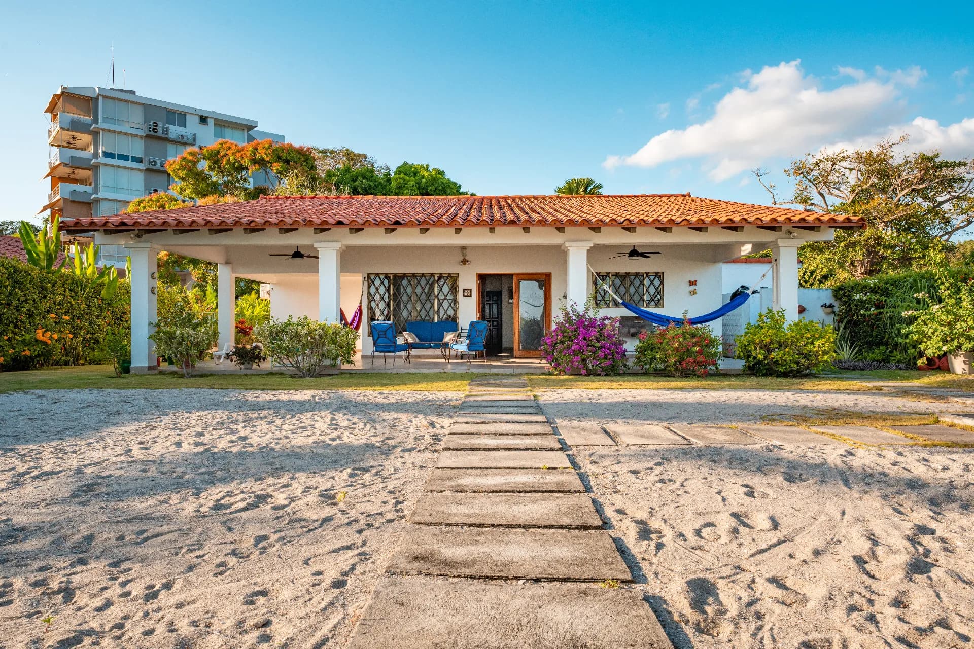 Oceanfront Oasis in Farallon, Río Hato – 3-Bedroom Turn-key ready Home with Guest House R-0312 - Image 14