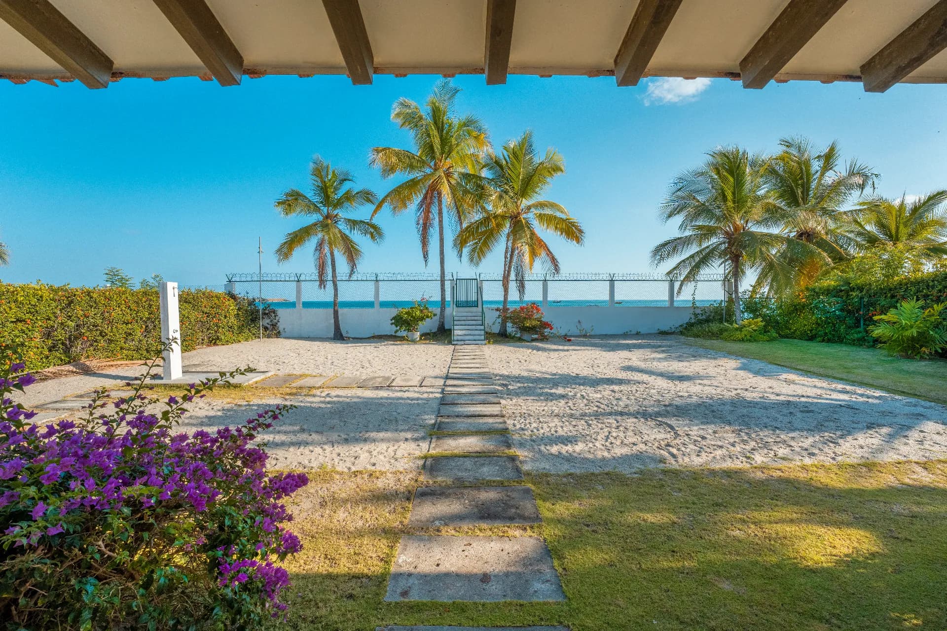Oceanfront Oasis in Farallon, Río Hato – 3-Bedroom Turn-key ready Home with Guest House R-0312 - Image 1