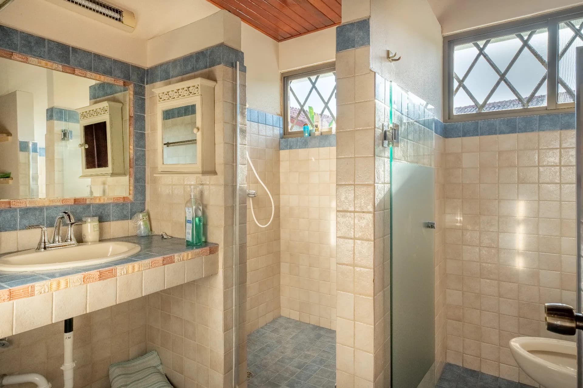 Oceanfront Oasis in Farallon, Río Hato – 3-Bedroom Turn-key ready Home with Guest House R-0312 - Image 24