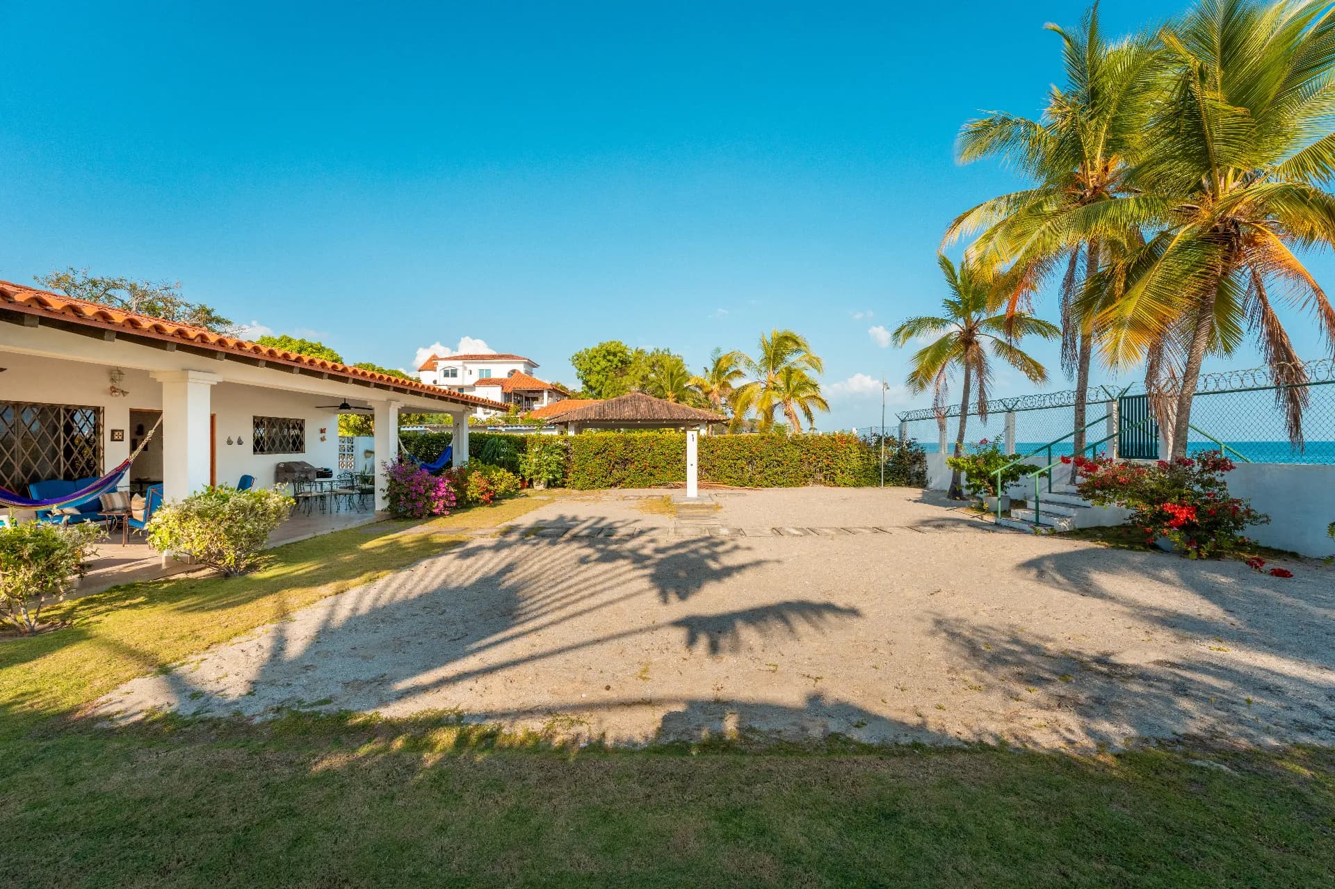 Oceanfront Oasis in Farallon, Río Hato – 3-Bedroom Turn-key ready Home with Guest House R-0312 - Image 9