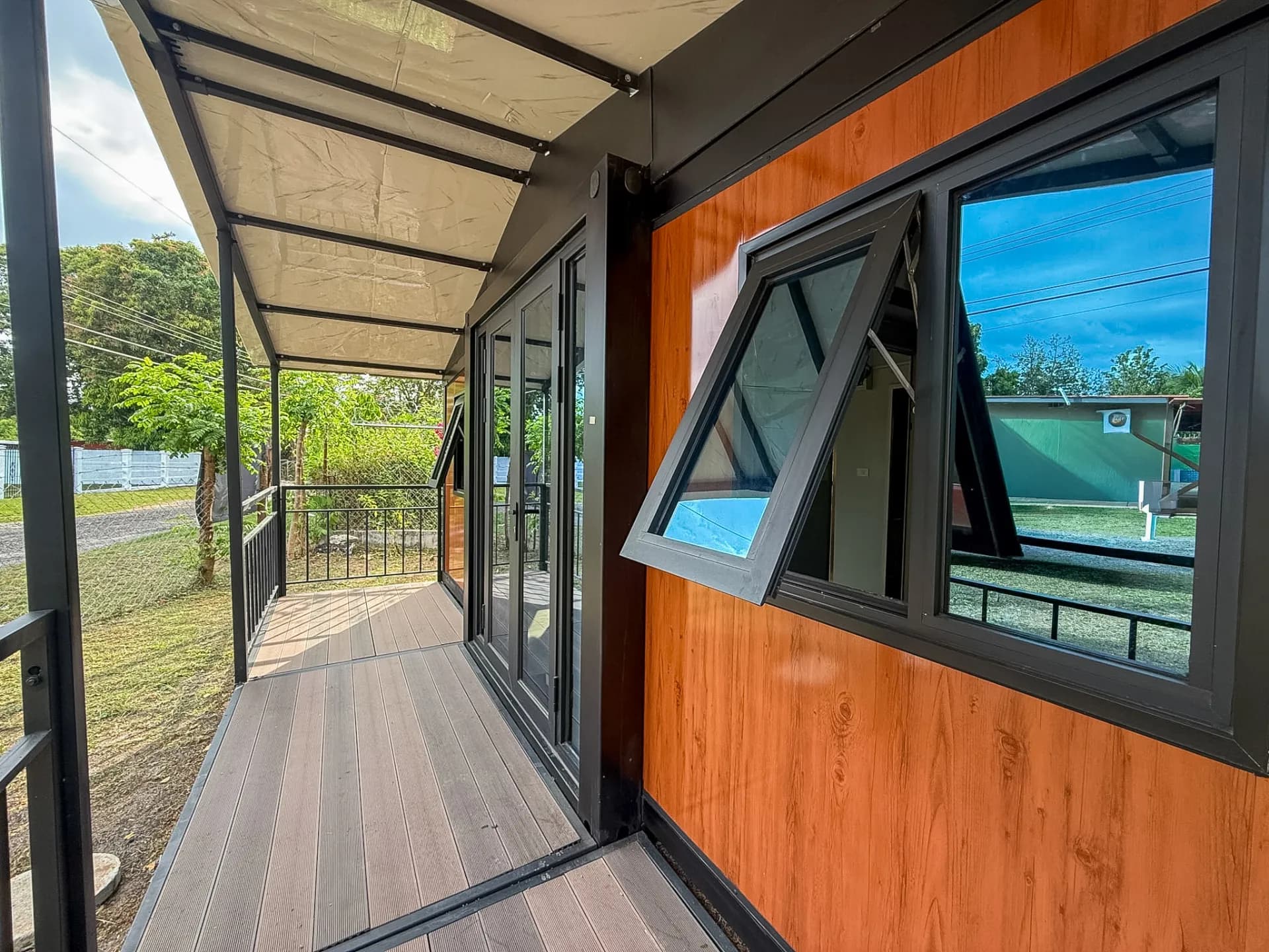 2 Bedroom – 1 Bathroom Vacation Home, Airbnb Investment, or Guest Casita. Gorgona – Panama R-0035 - Image 4
