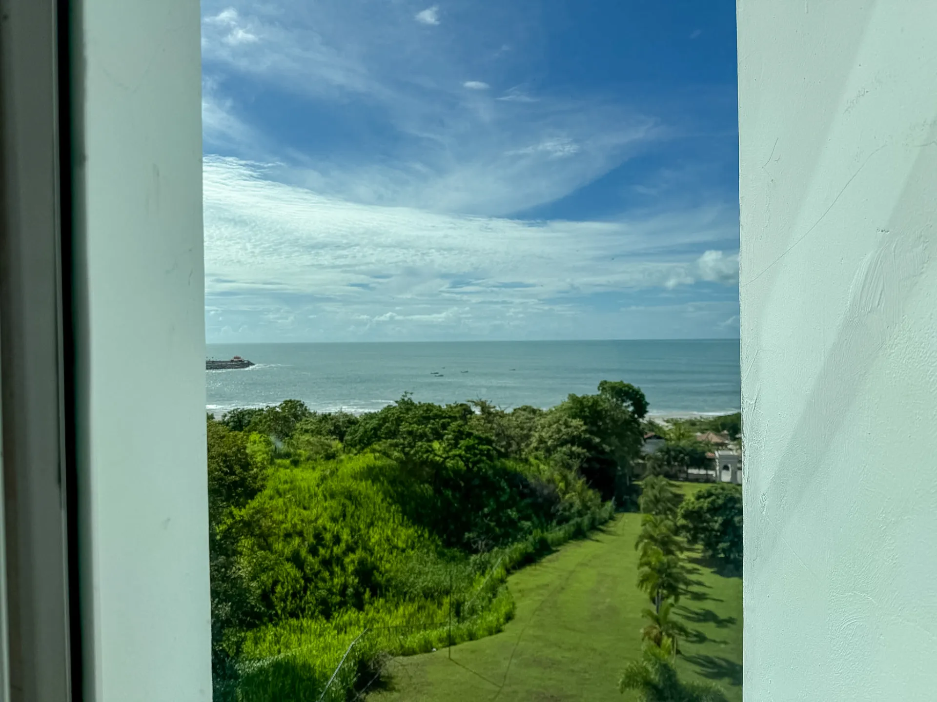 2-Bedroom Ocean View Condo Just a Short Walk from the Beach R-0265 - Image 14