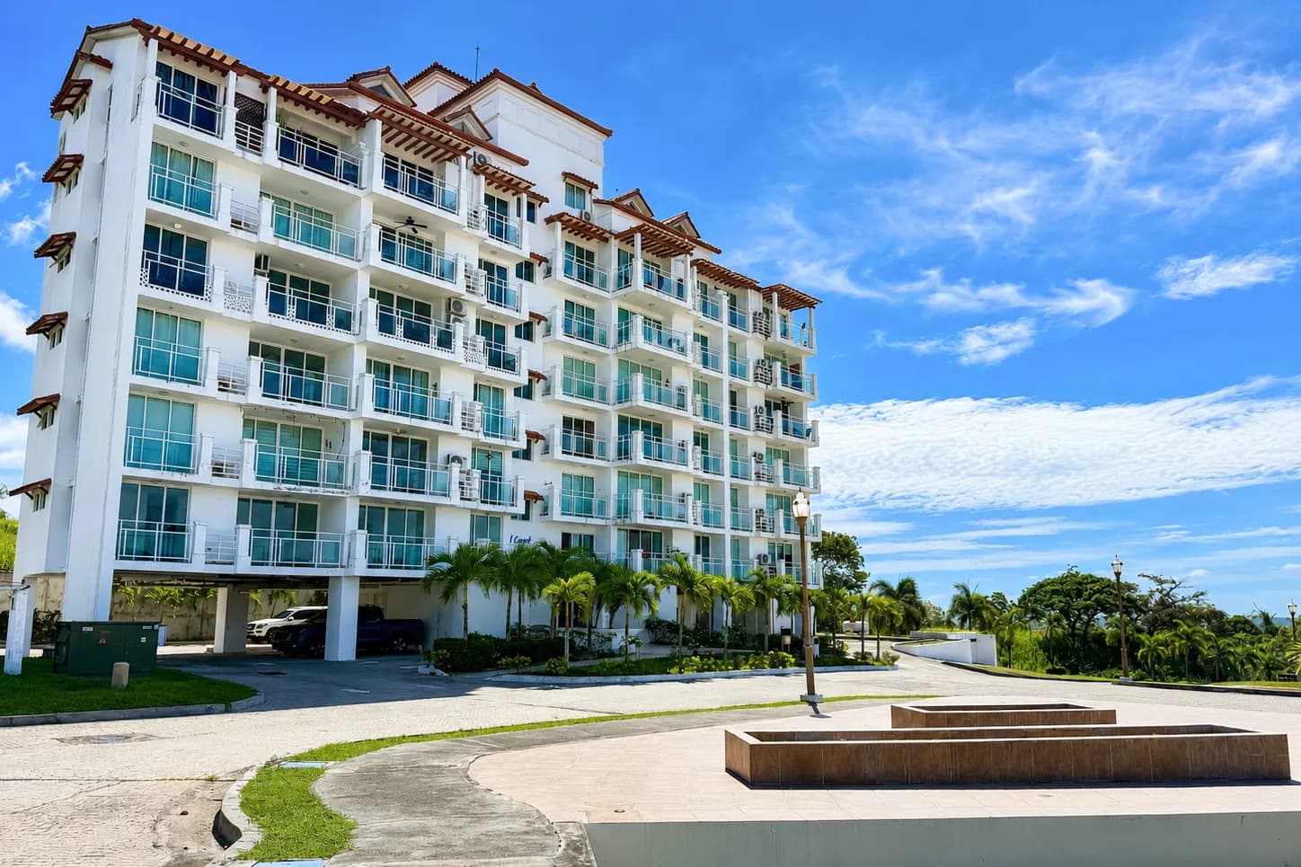 2-Bedroom Ocean View Condo Just a Short Walk from the Beach R-0265 - Image 19