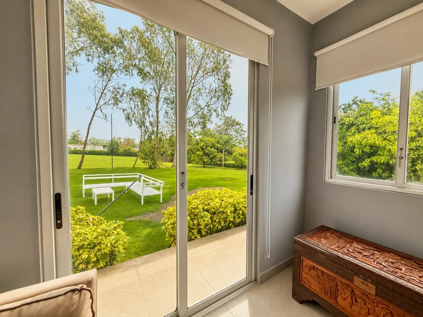 Modern Open-Concept 3 Bedroom Home in a Tropical Setting R-0055 - Image 14