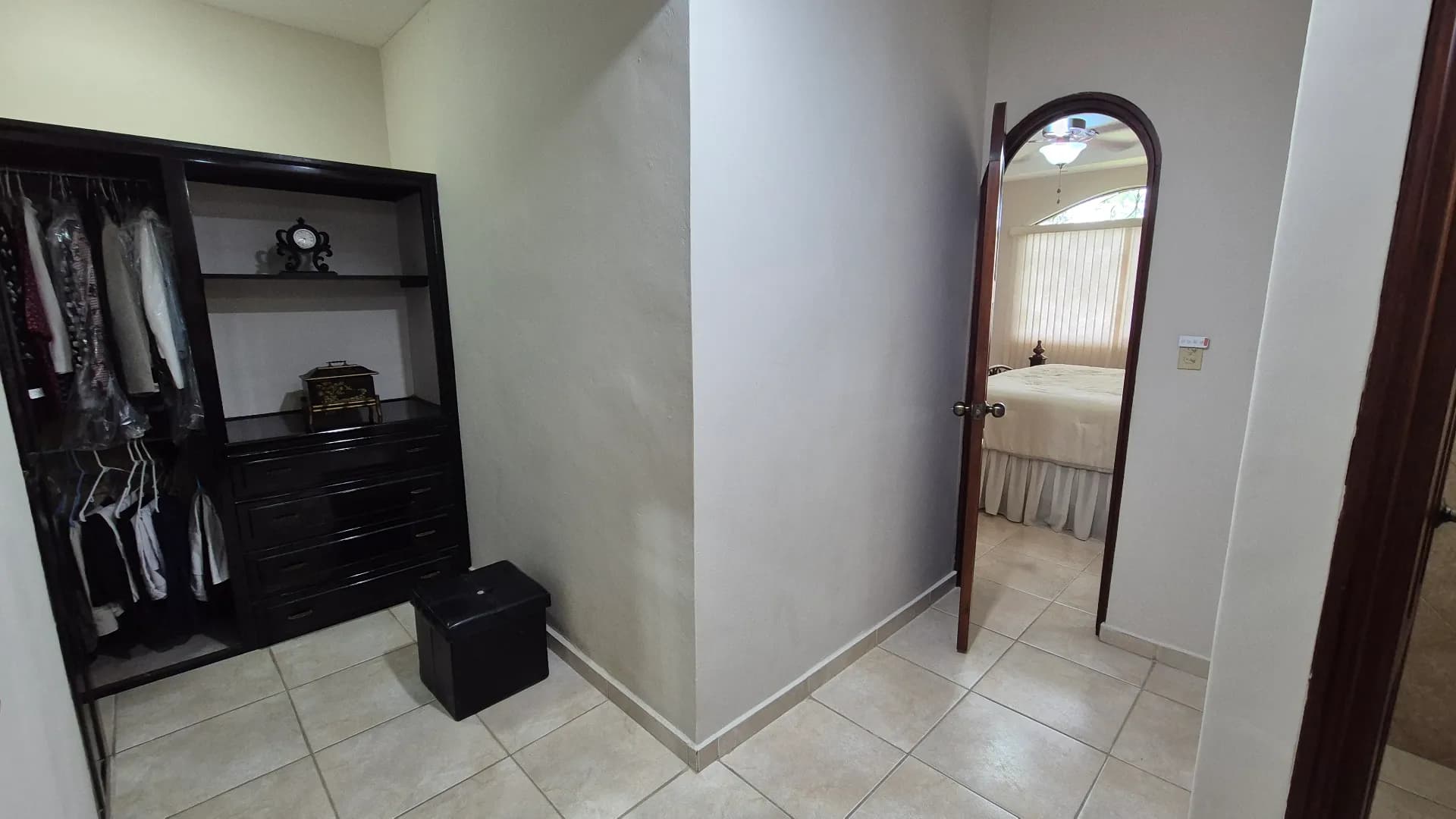 Spacious 4-Bedroom House close to the beach in Santa Clara. R-0516 - Image 22