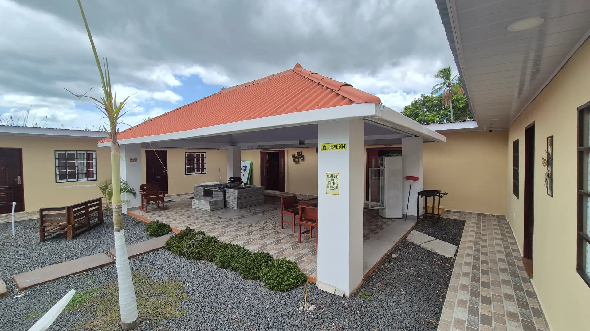 Income Property Opportunity in Gorgona – Spacious Home with Pool and 6 Bedrooms P-0060 - Image 5