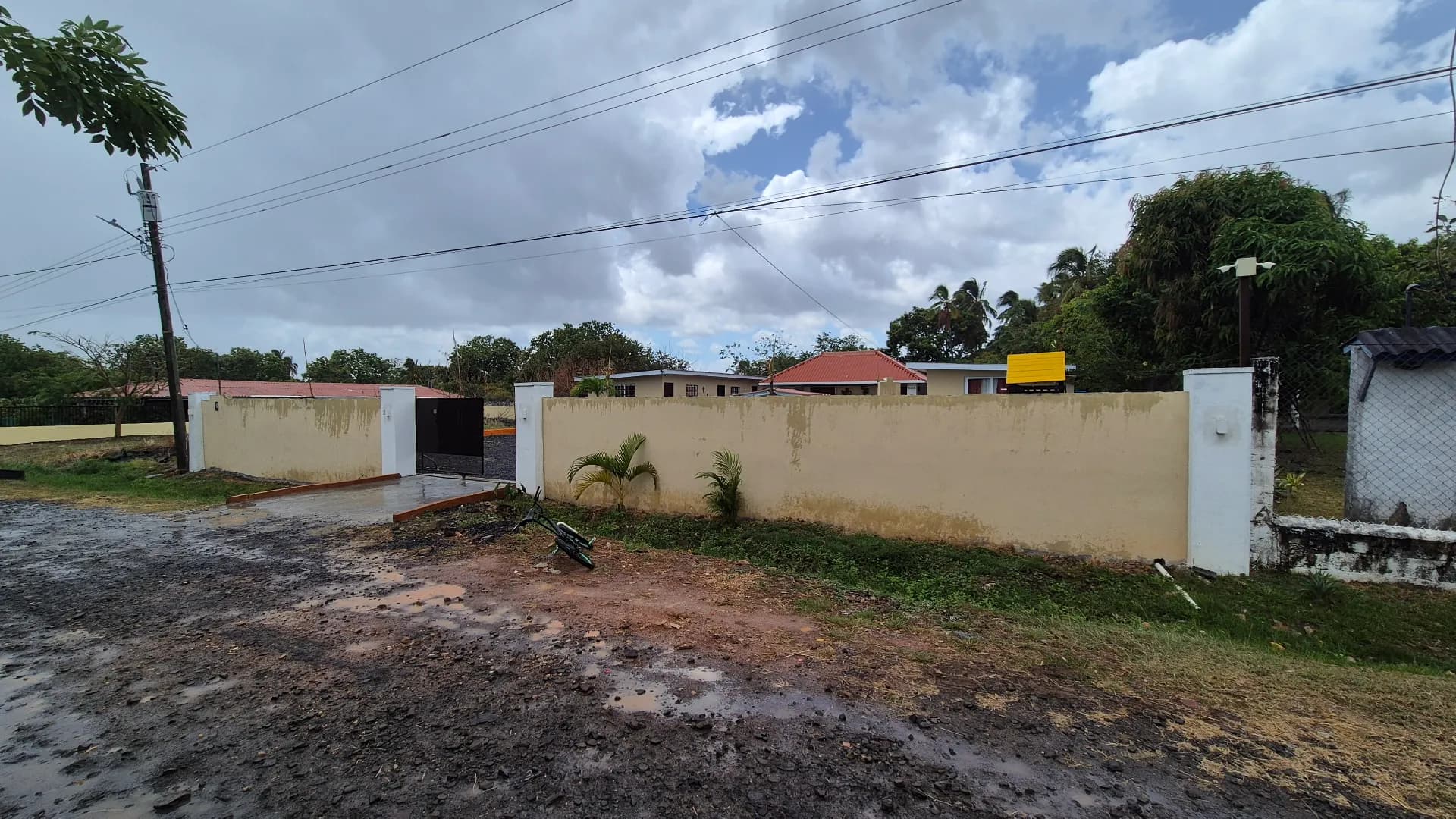 Income Property Opportunity in Gorgona – Spacious Home with Pool and 6 Bedrooms P-0060 - Image 38