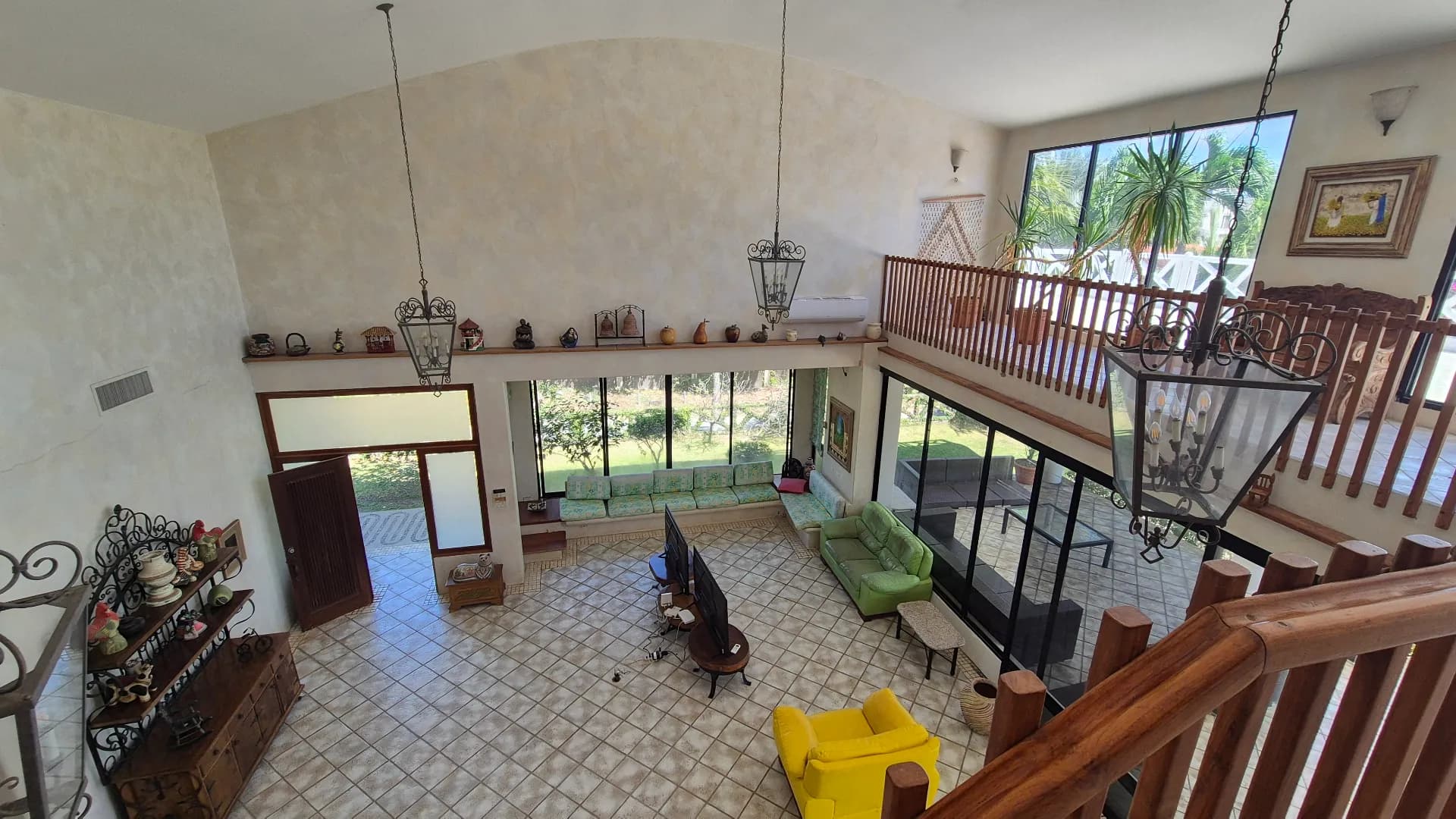 Elegant Two-Story Beachside Residence with 6 Bedrooms in Gated Coronado Community P-0601 - Image 36