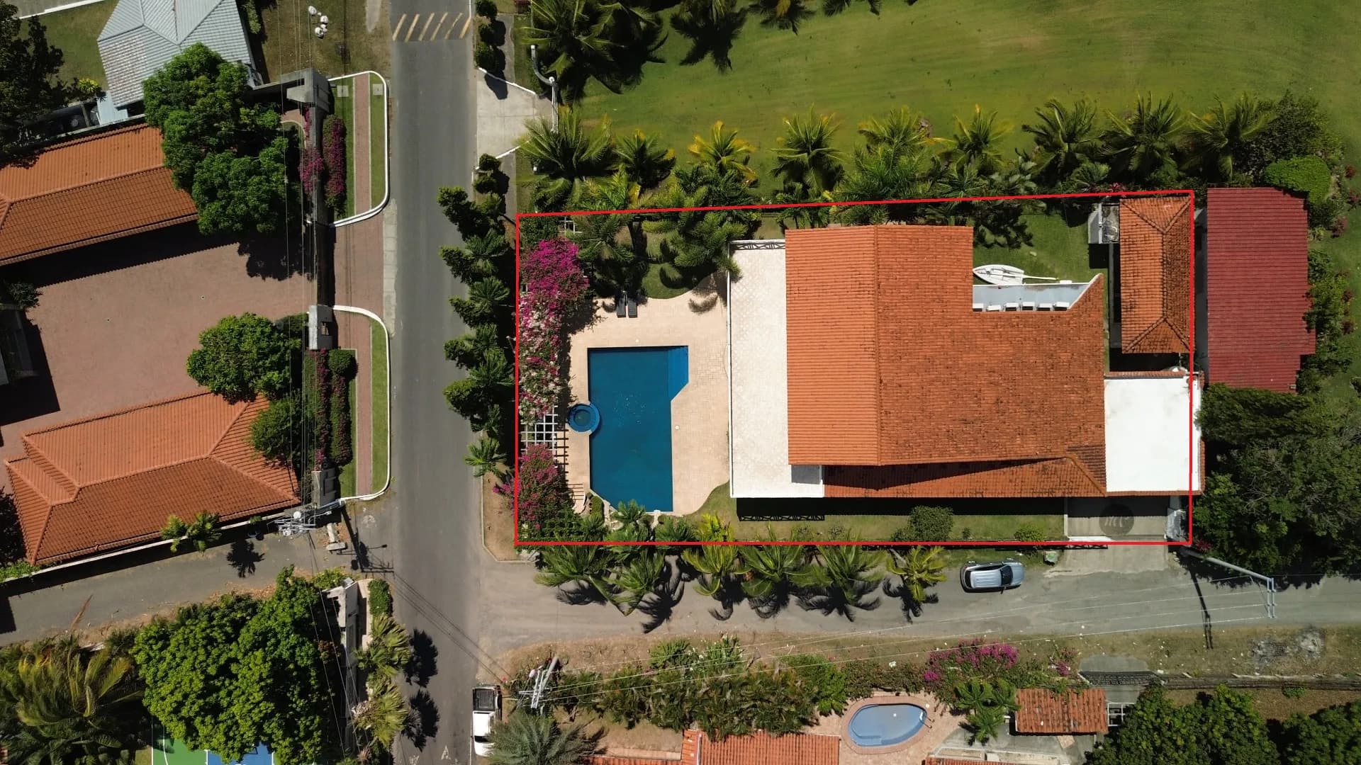 Elegant Two-Story Beachside Residence with 6 Bedrooms in Gated Coronado Community P-0601 - Image 58