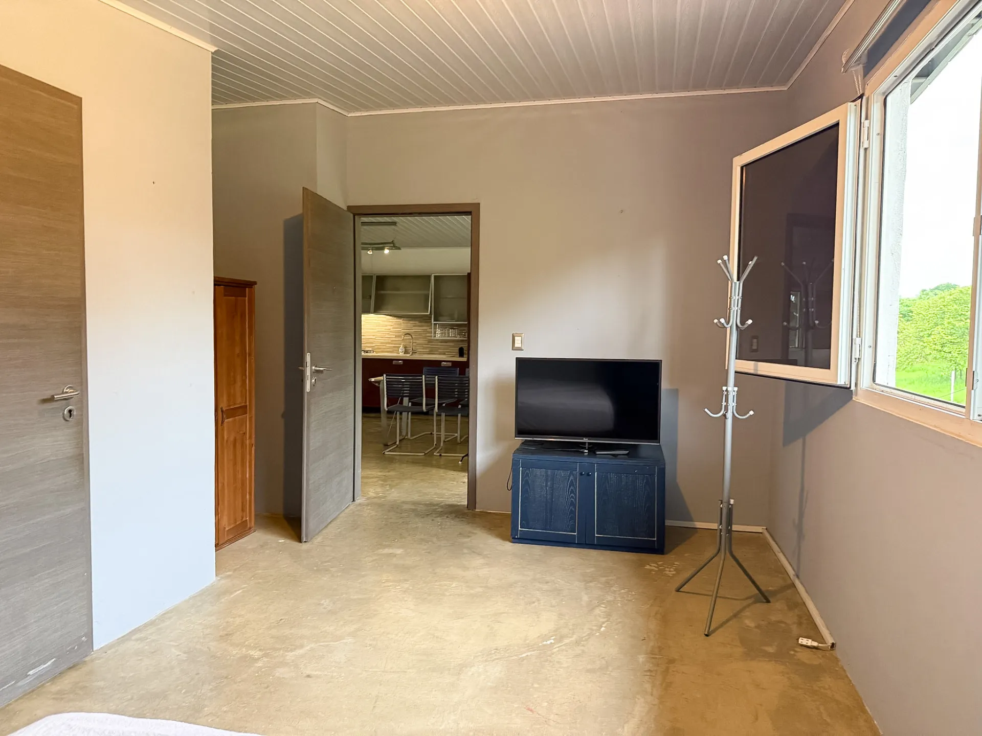 Spacious Two Story Home with Expansion Potential in Coronado Town, Panama R-0056 - Image 20