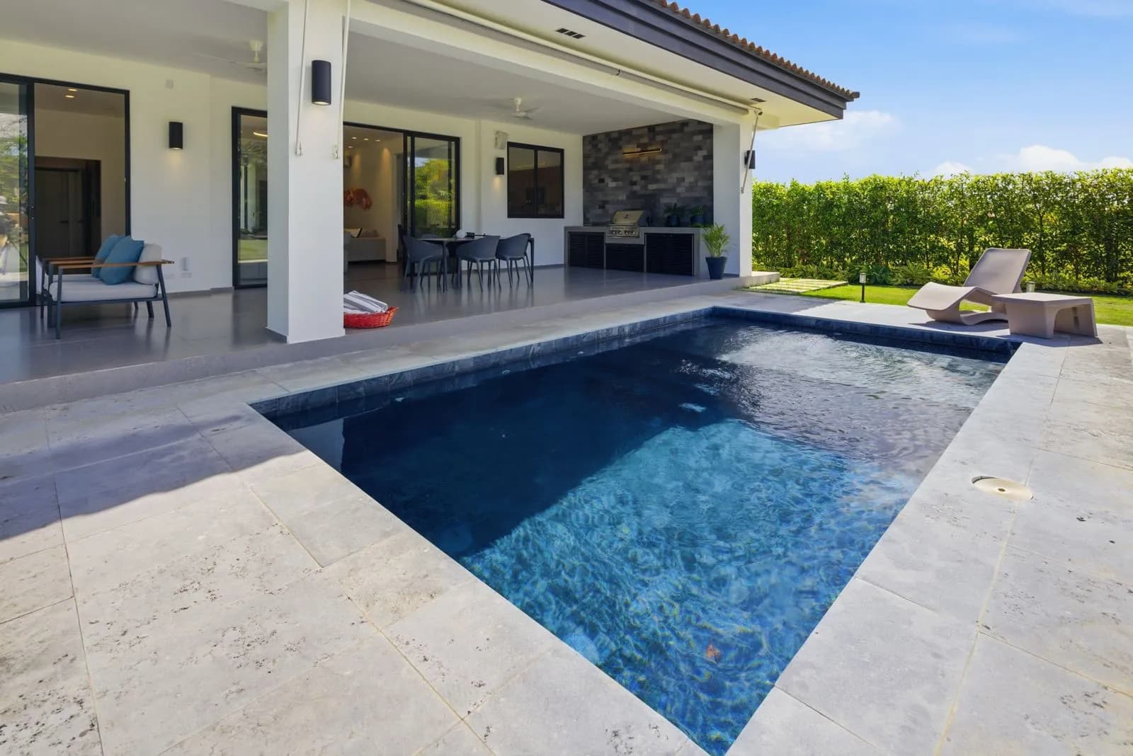 Beautiful and Modern Home in Playa Blanca (Río Hato) | Move-In Ready D-0328 - Image 3