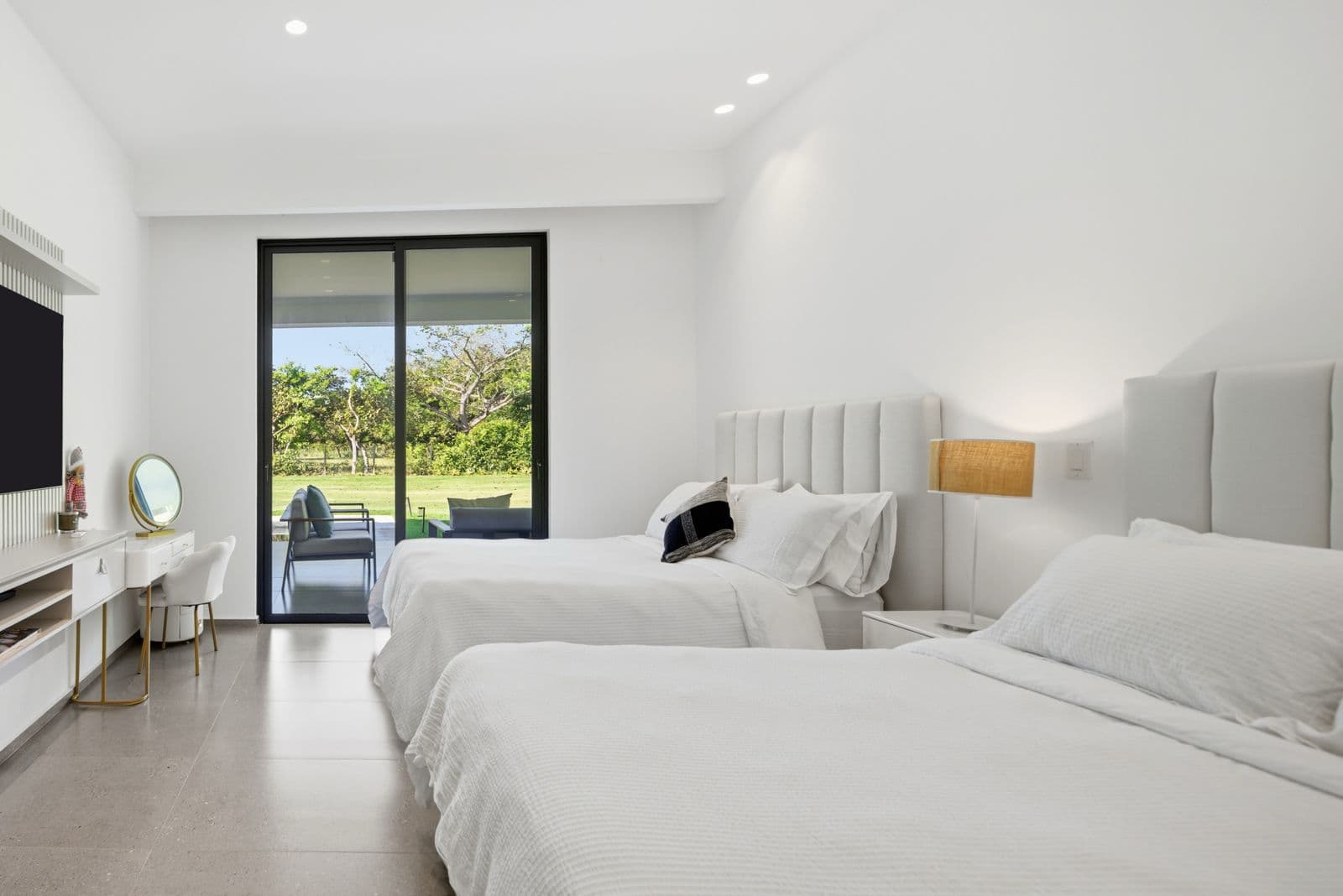 Beautiful and Modern Home in Playa Blanca (Río Hato) | Move-In Ready D-0328 - Image 18