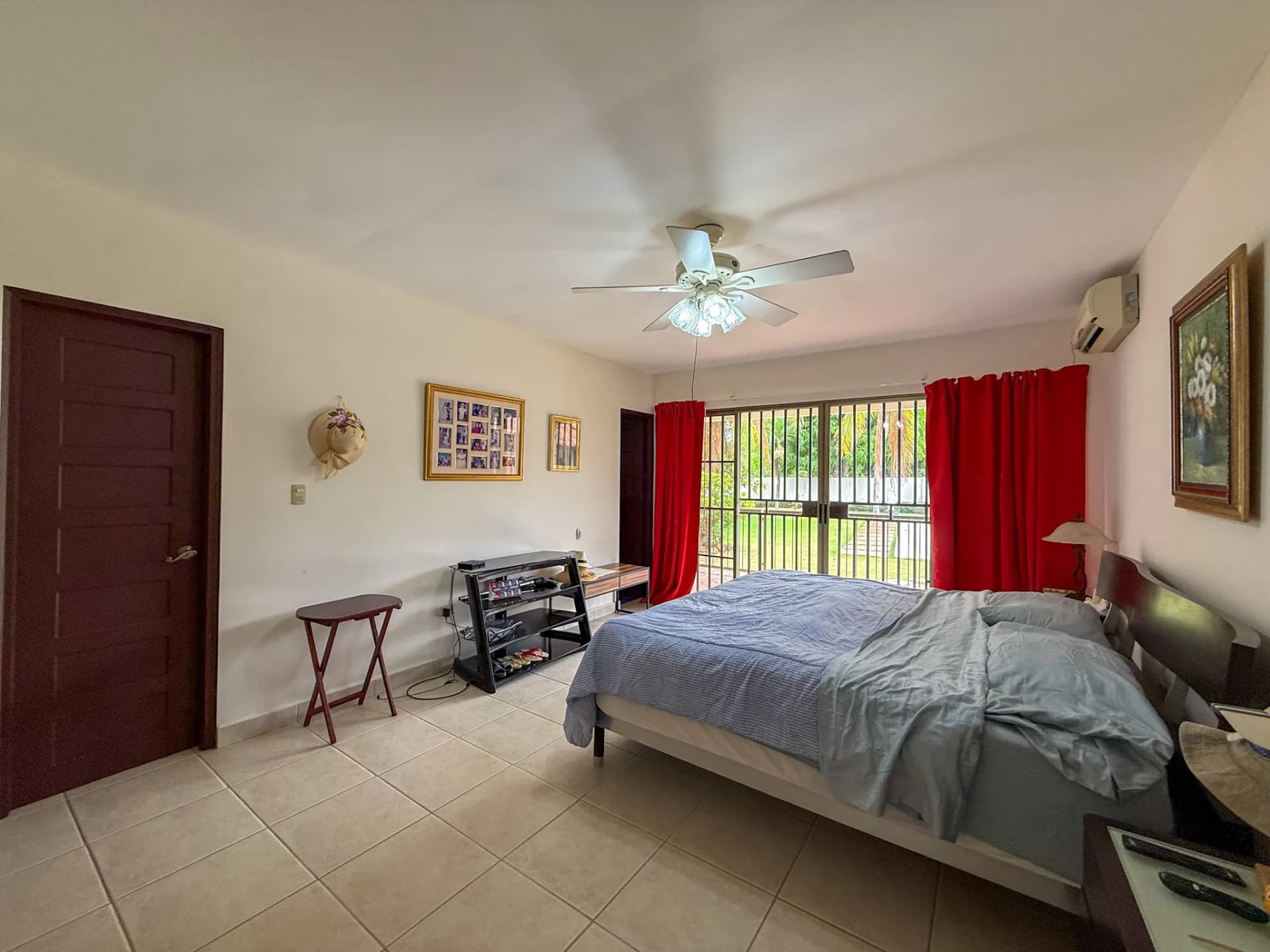 Spacious 3-Bedroom Beachside Home, 0.28 Acres, Large Pool, Coronado, Panama  R-0023 - Image 14