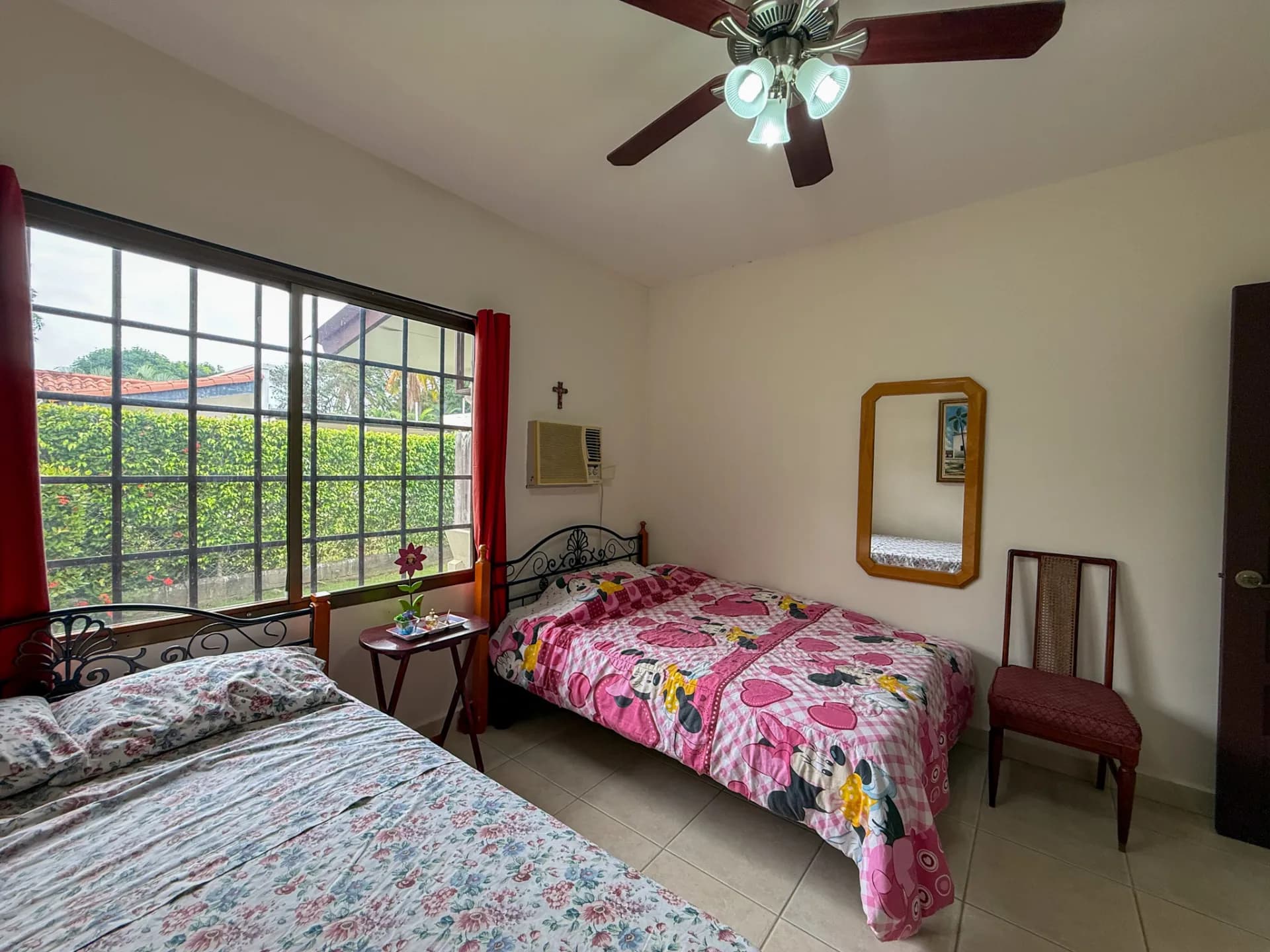 Spacious 3-Bedroom Beachside Home, 0.28 Acres, Large Pool, Coronado, Panama  R-0023 - Image 17
