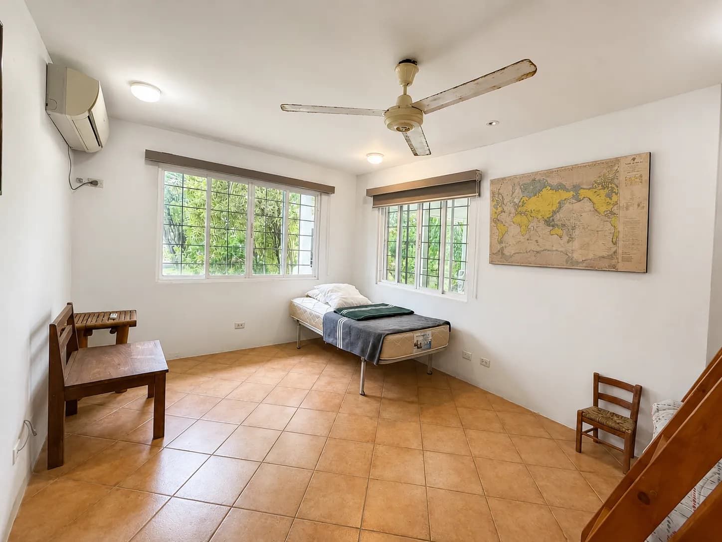 Impressive 5 Bedroom Beachfront Estate in Malibu, Panama R-0013 - Image 39