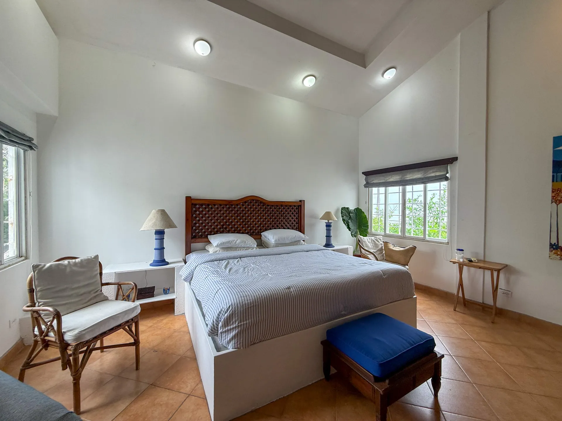 Impressive 5 Bedroom Beachfront Estate in Malibu, Panama R-0013 - Image 21
