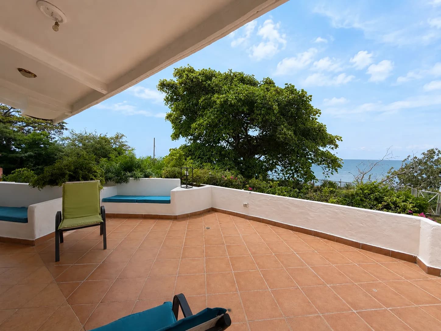 Impressive 5 Bedroom Beachfront Estate in Malibu, Panama R-0013 - Image 44