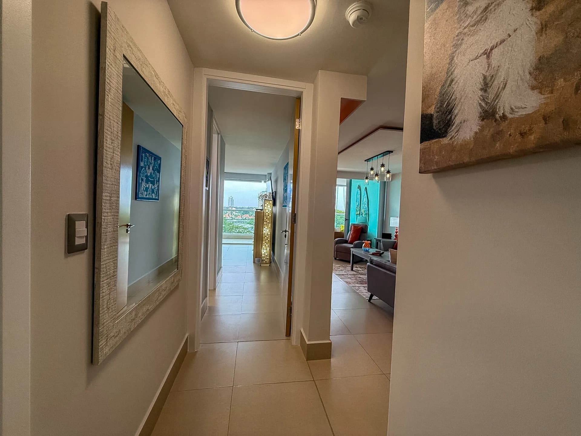 Stunning & Tastefully Decorated 2 Bedroom Beachfront Condo R-0019 - Image 10