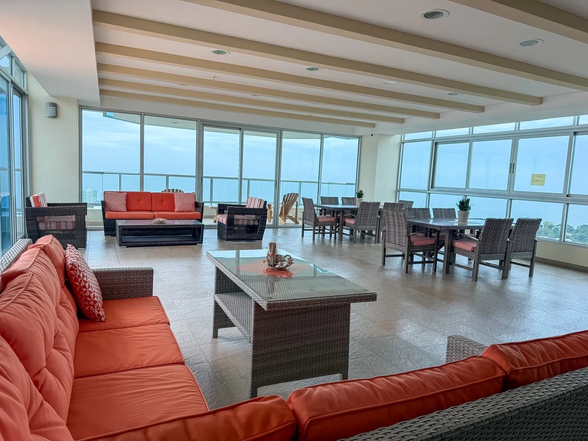 Well-Appointed Ocean View Condo in Coronado Golf Tower, Coronado, Panama.R-0057 - Image 26