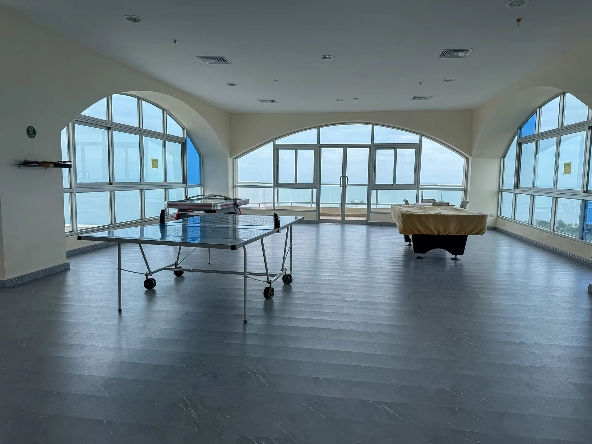 Well-Appointed Ocean View Condo in Coronado Golf Tower, Coronado, Panama.R-0057 - Image 29