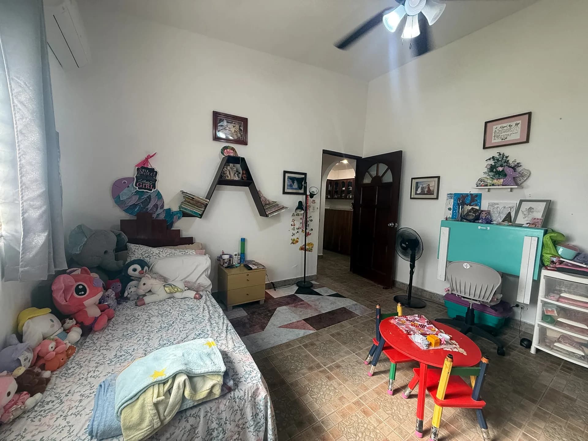 3 Bedroom Coastal Estate with Guest House, Backup Generator and 0.89 Acres in Nueva Gorgona, Panama R-0079 - Image 26