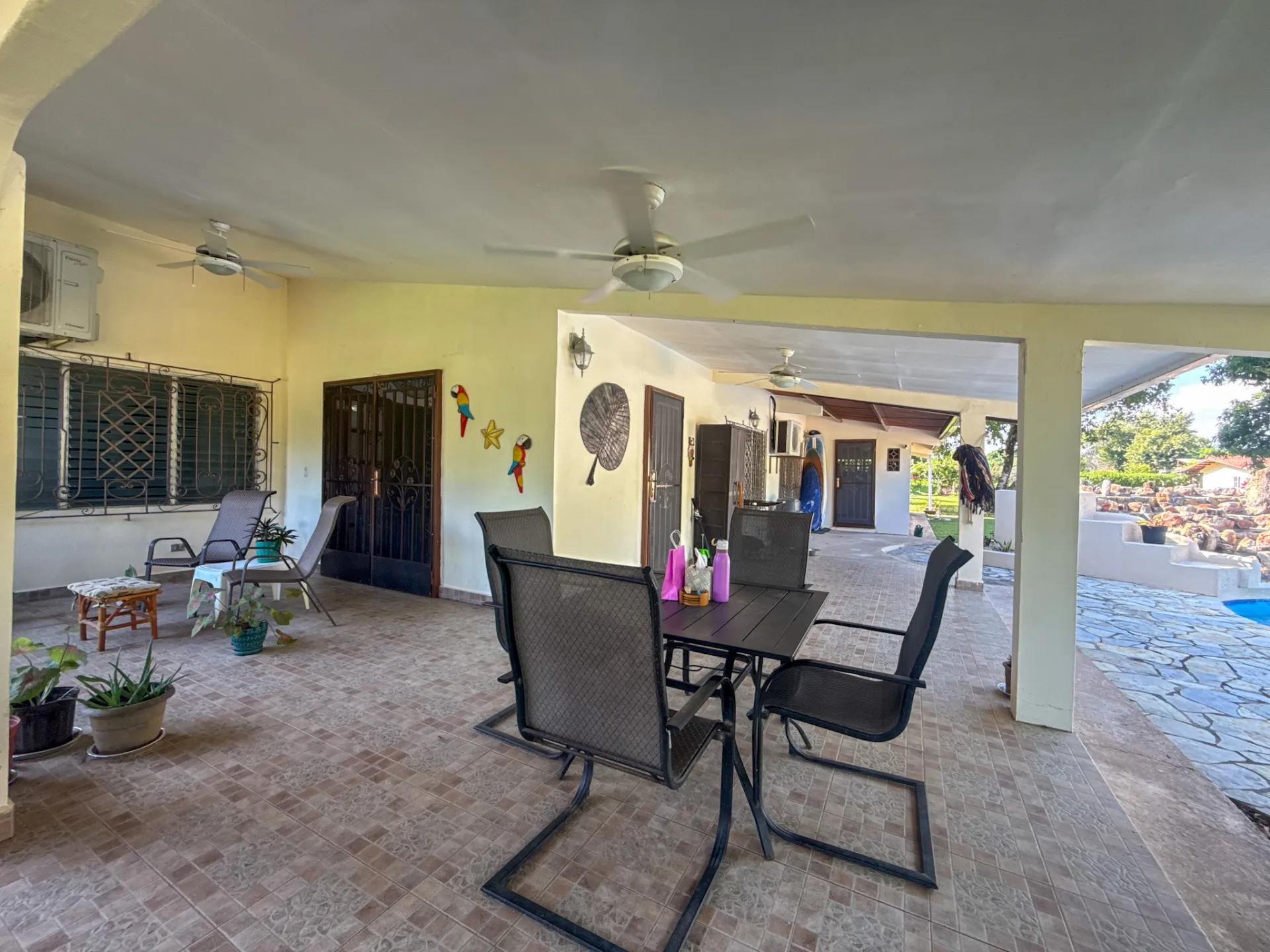 3 Bedroom Coastal Estate with Guest House, Backup Generator and 0.89 Acres in Nueva Gorgona, Panama R-0079 - Image 32