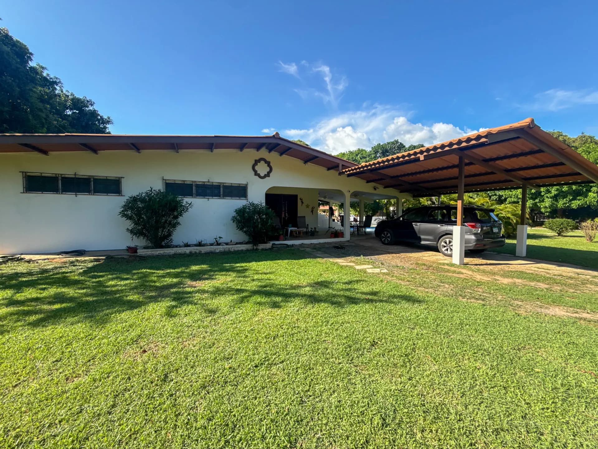 3 Bedroom Coastal Estate with Guest House, Backup Generator and 0.89 Acres in Nueva Gorgona, Panama R-0079 - Image 60