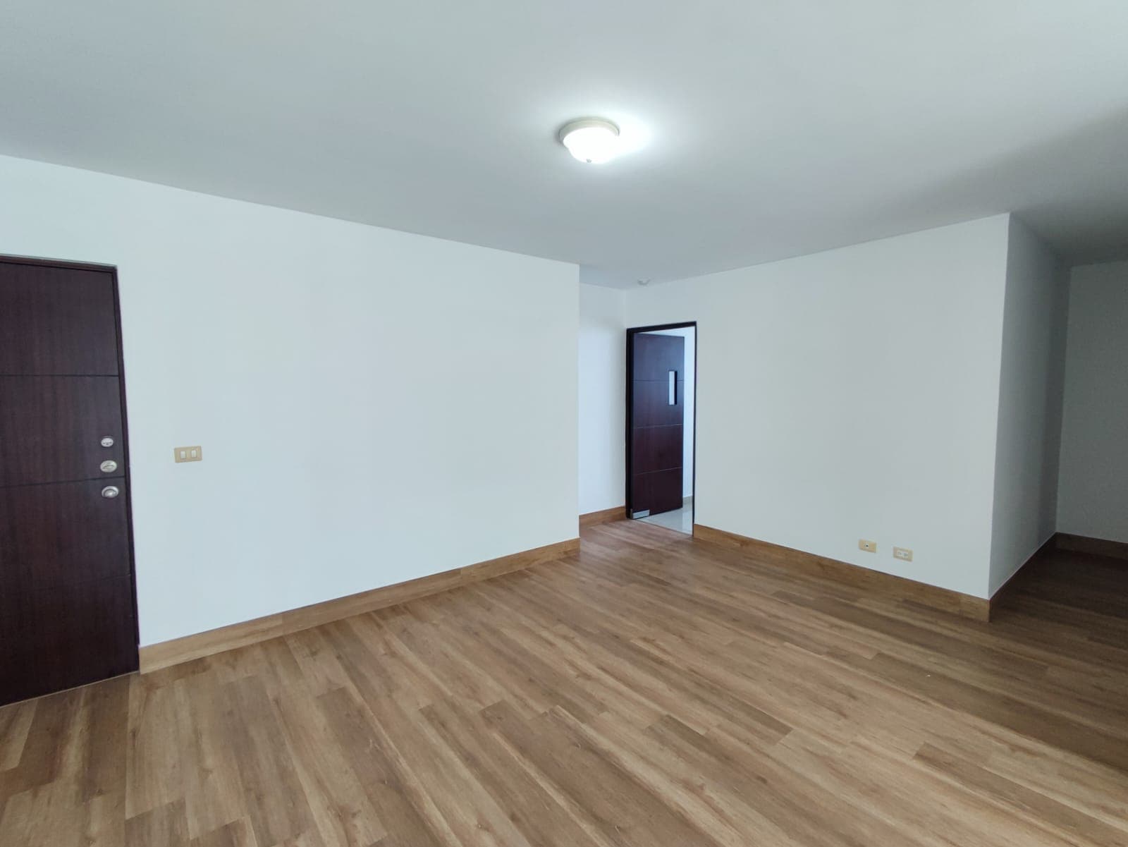 Beautiful Ocean View Apartment for Rent at PH Waterview, Panama 🌊 Property ID: P-0080 - Image 2