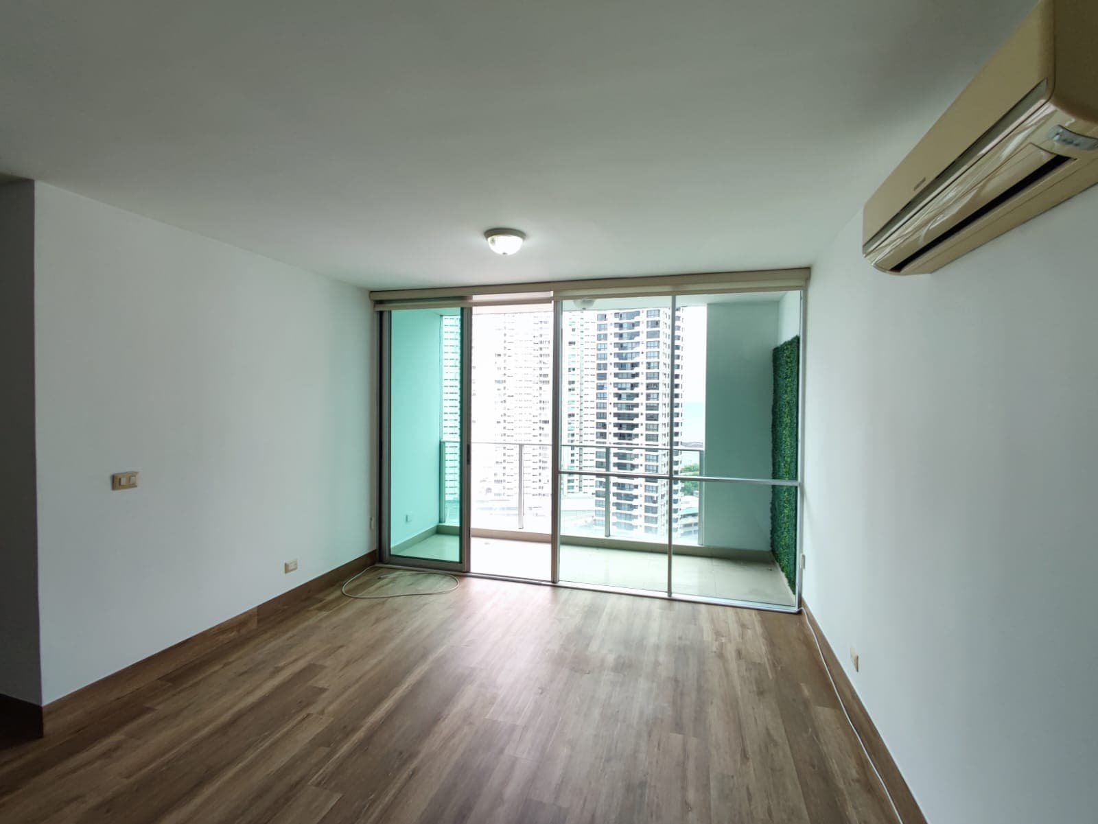 Beautiful Ocean View Apartment for Rent at PH Waterview, Panama 🌊 Property ID: P-0080 - Image 4