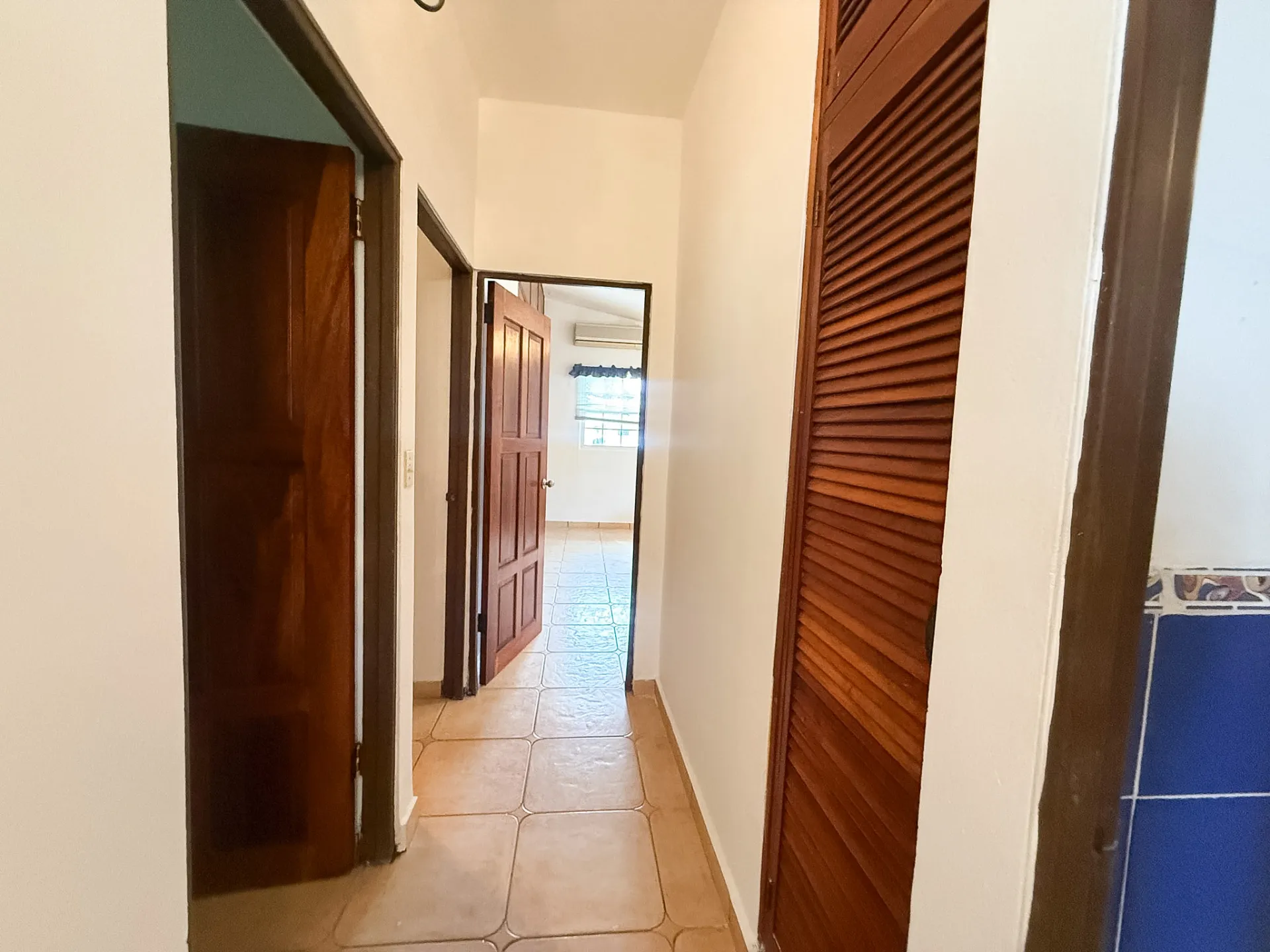 3-Bedroom, 3-Bathroom Home in the Heart of Coronado, Panama. R-0086 - Image 13