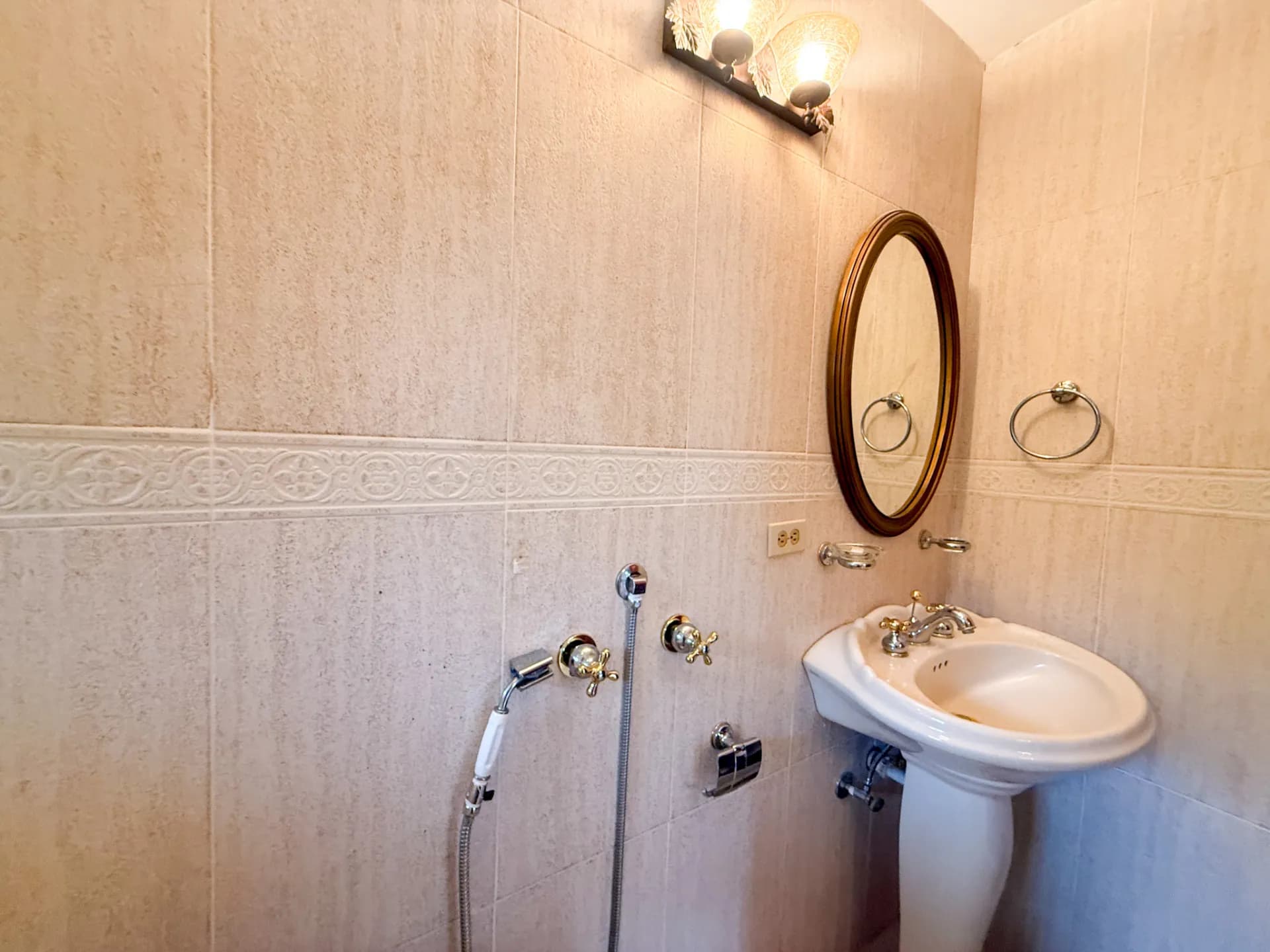 3-Bedroom, 3-Bathroom Home in the Heart of Coronado, Panama. R-0086 - Image 17