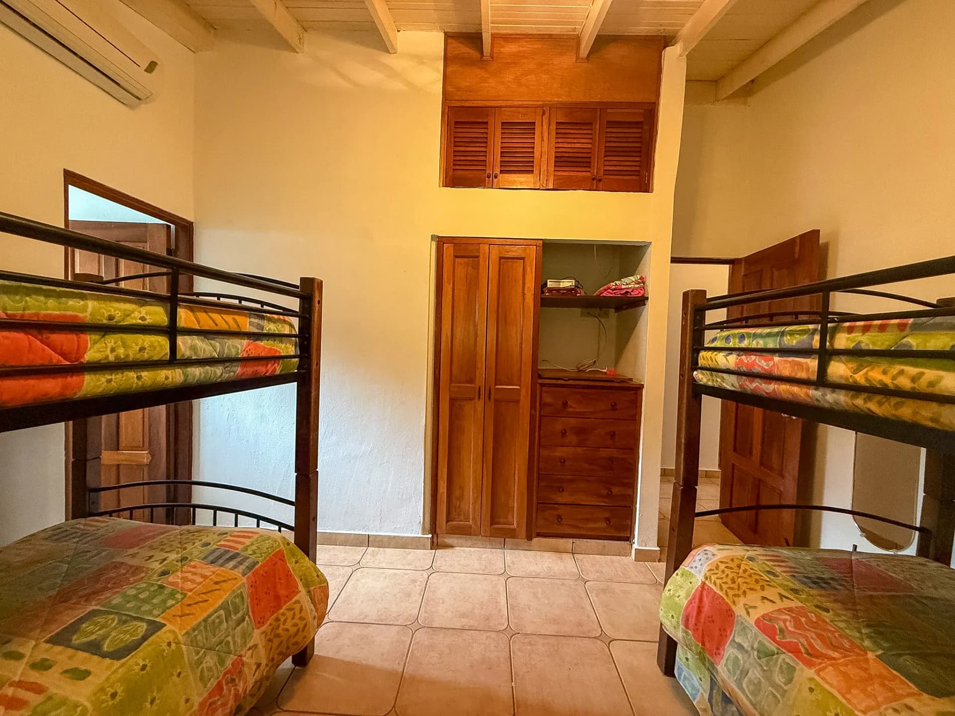 3-Bedroom, 3-Bathroom Home in the Heart of Coronado, Panama. R-0086 - Image 20