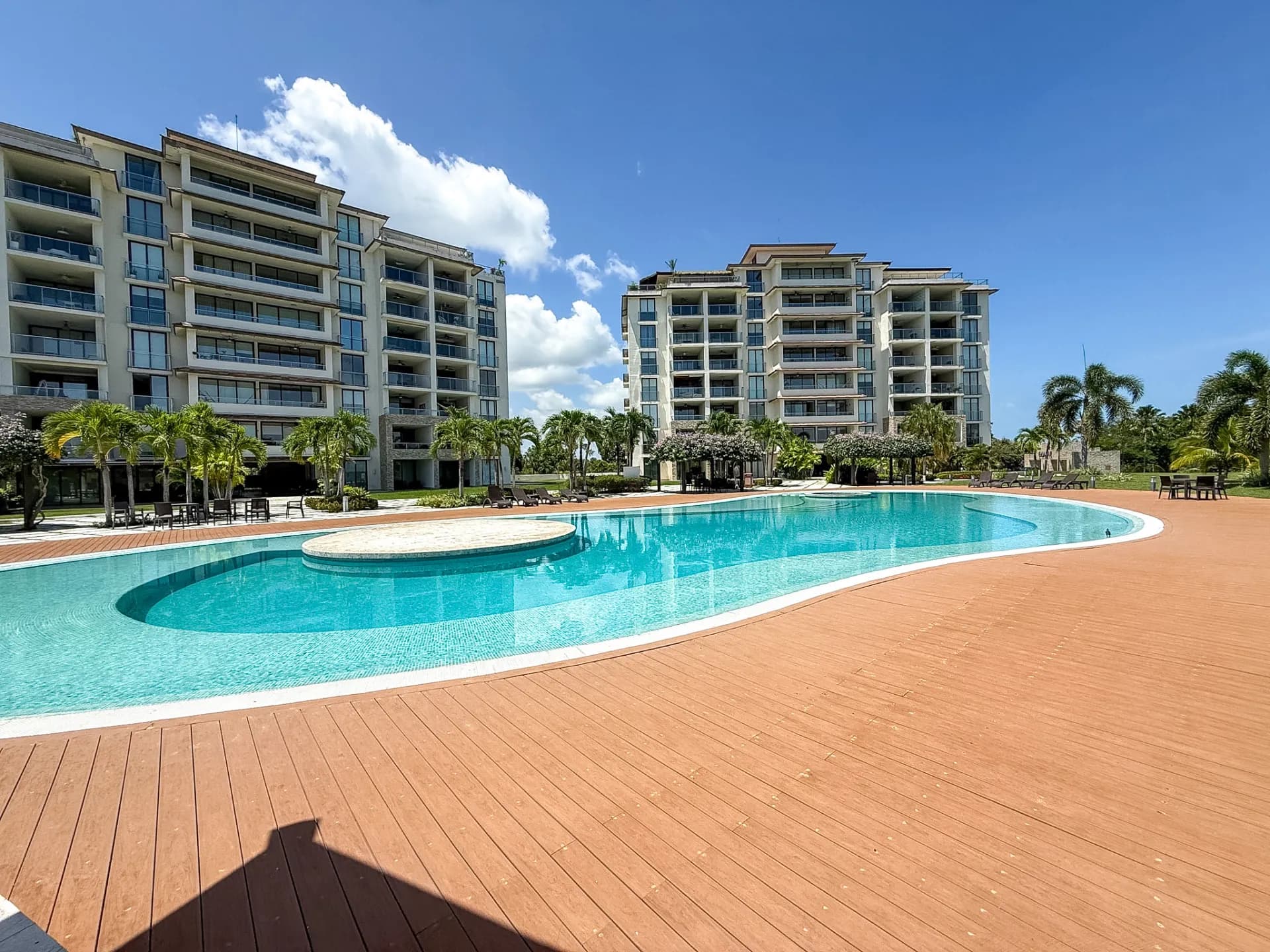 Beautifully Furnished 2 Bedroom Condo in Casamar Community, San Carlos.R-0098 - Image 24