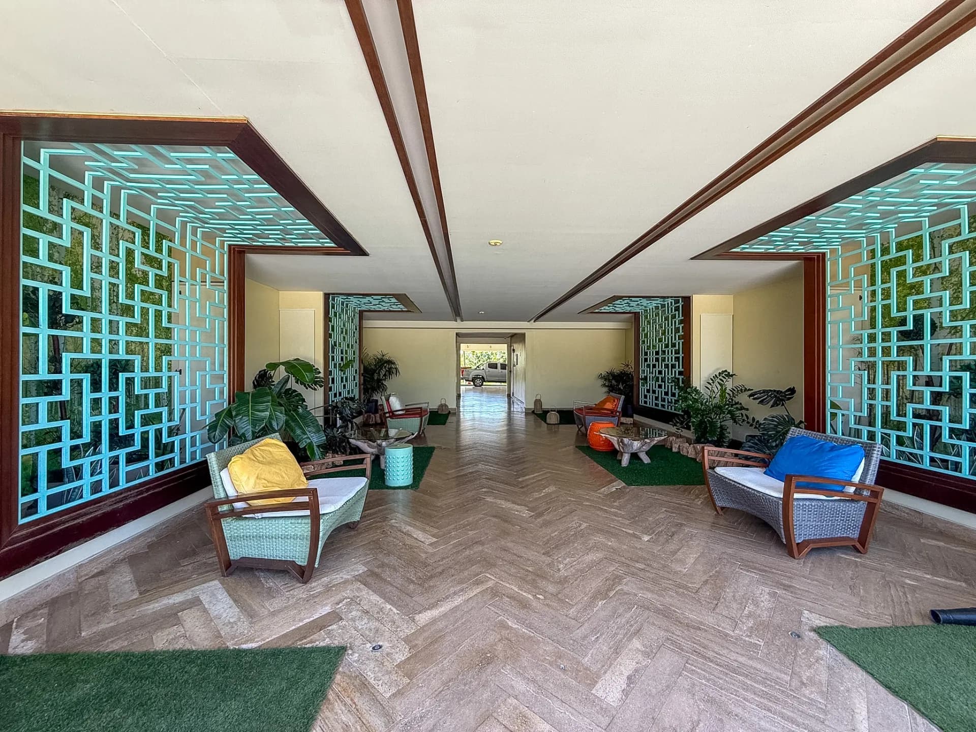 Beautifully Furnished 2 Bedroom Condo in Casamar Community, San Carlos.R-0098 - Image 27