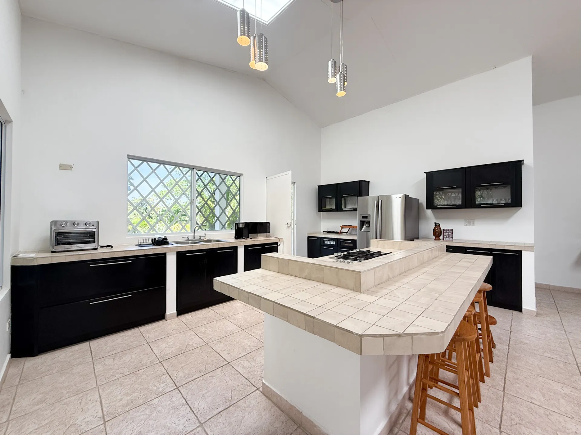 Exceptional 4-Bedroom Home in Rio Mar – Just a 5-Minute Walk to the Beach R-0083 - Image 12