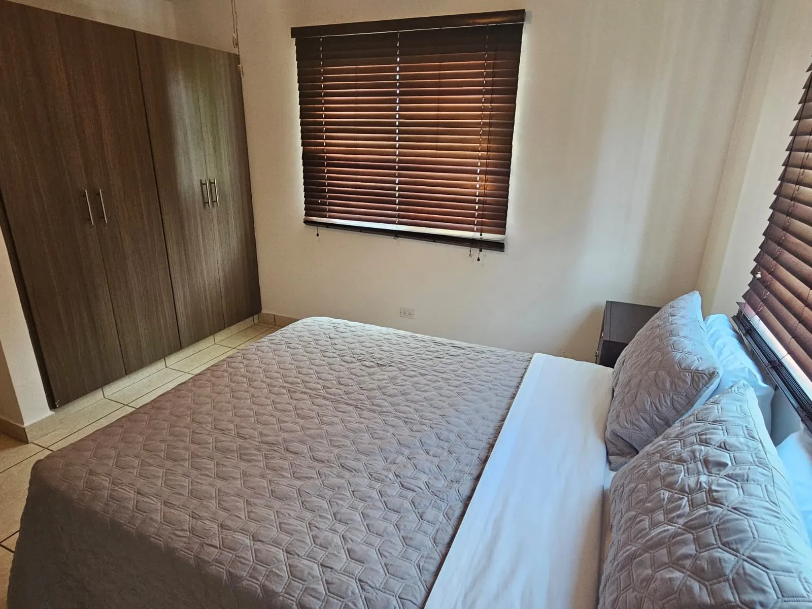 3-Bedroom Furnished House with Private Pool in Malibu Lakes, Nueva Gorgona R-0099 - Image 11