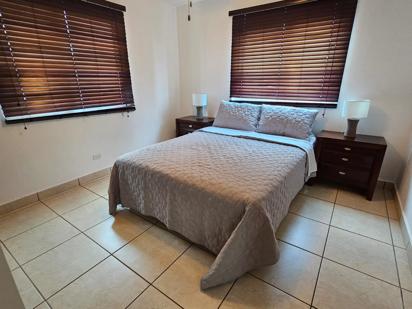 3-Bedroom Furnished House with Private Pool in Malibu Lakes, Nueva Gorgona R-0099 - Image 9